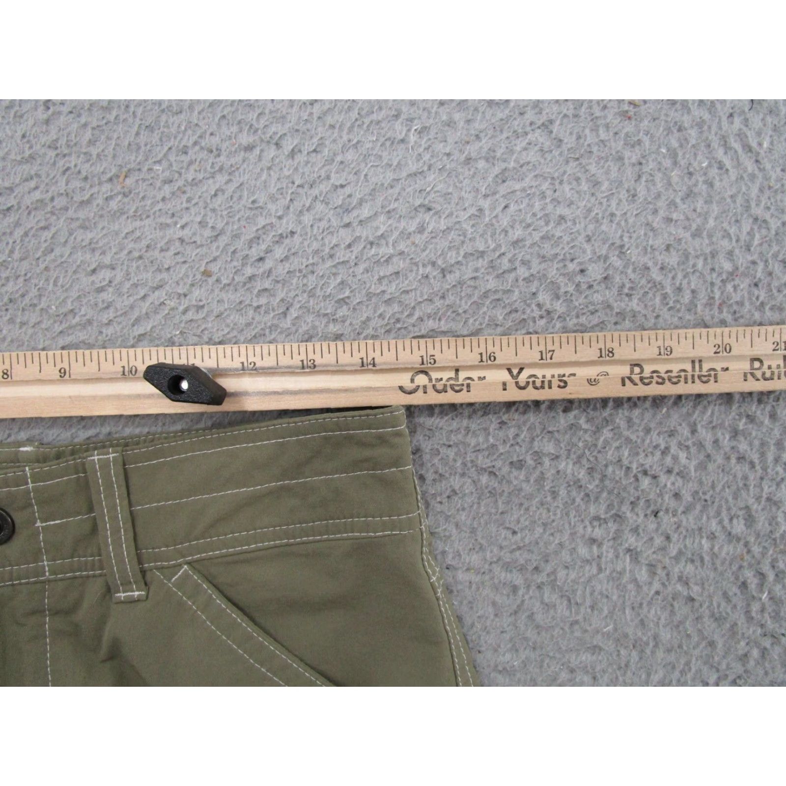Vintage Kuhl Shorts Mens Size 30 Green Nylon Blend Hiking Cargo Snap Outdoors Stretch Size US 30 / EU 46 - 4 Thumbnail