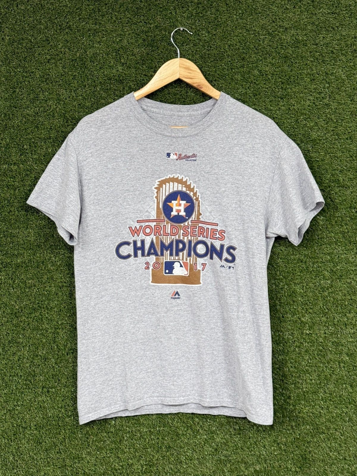 Majestic Houston Texas Astros Baseball MLB Champion Tee Grey Size US M / EU 48-50 / 2 - 1 Thumbnail