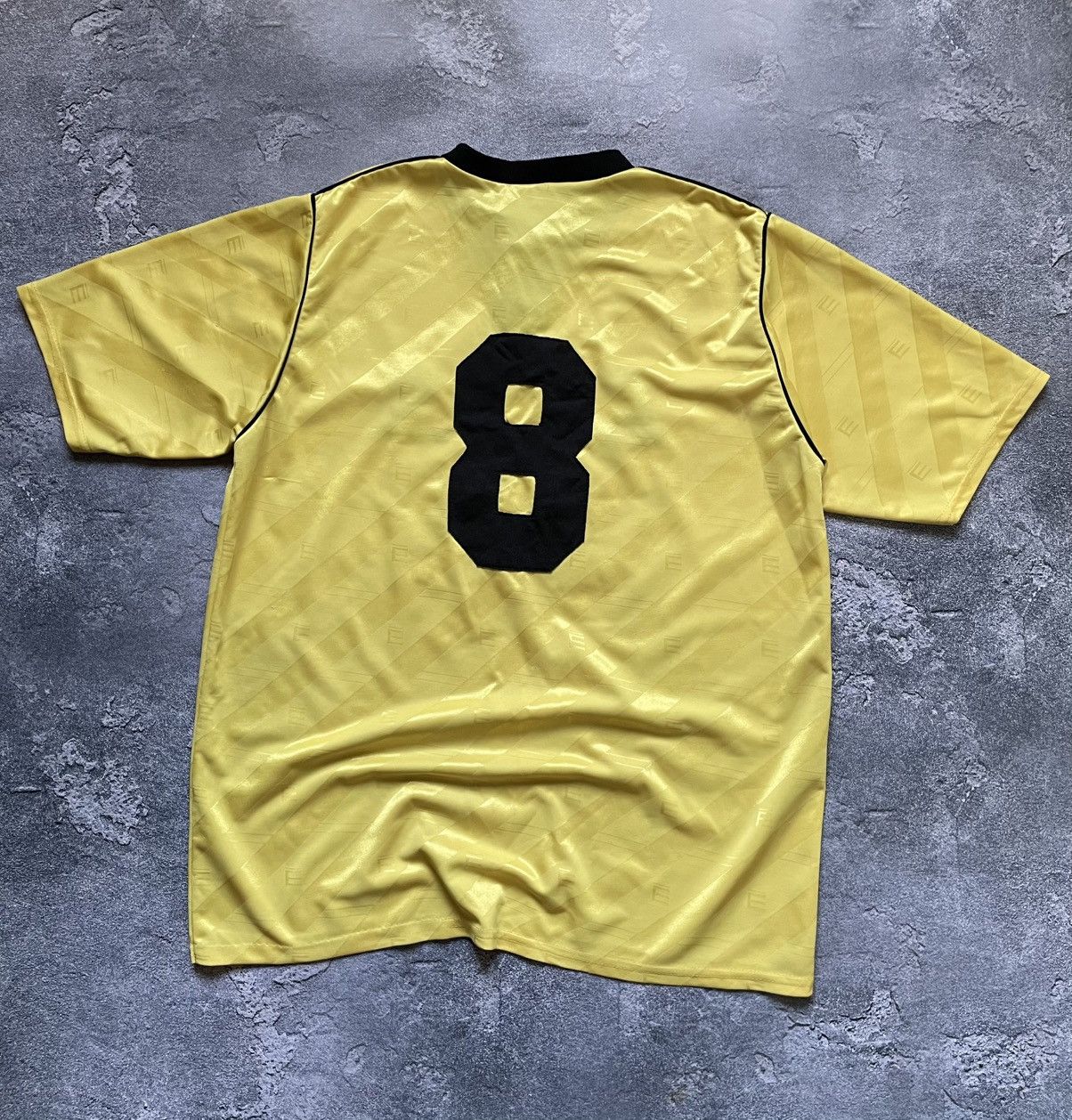 Nike 1991/1992 Rochdale A.F.C. EN-s Away Kit Soccer Jersey Y2K Size US M / EU 48-50 / 2 - 2 Thumbnail