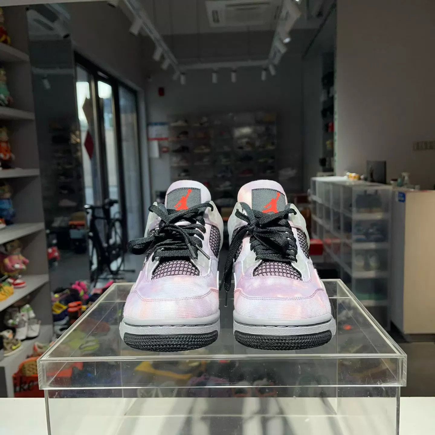Nike Air Jordan 4 Silver 43 9.99/10 Extra Laces Size US 10 / EU 43 - 1 Thumbnail