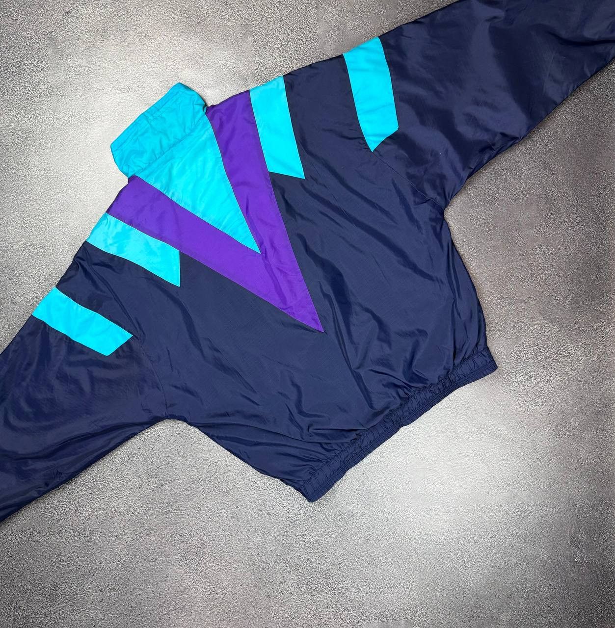 Nike Vintage Nike Jacket size S Size US S / EU 44-46 / 1 - 11 Thumbnail