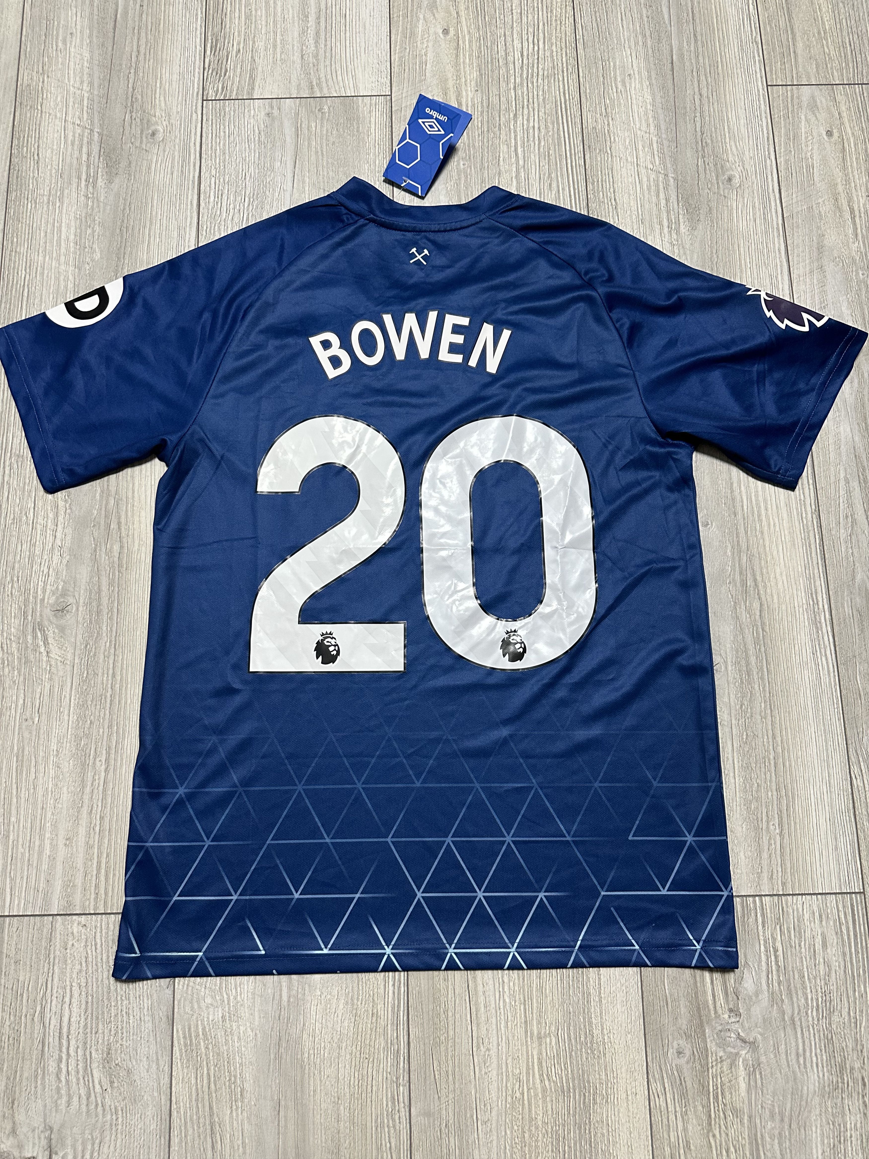 Umbro #20 Bowen Umbro West Ham United Mens SS Third Shirt 2023/24 Size US M / EU 48-50 / 2 - 1 Thumbnail