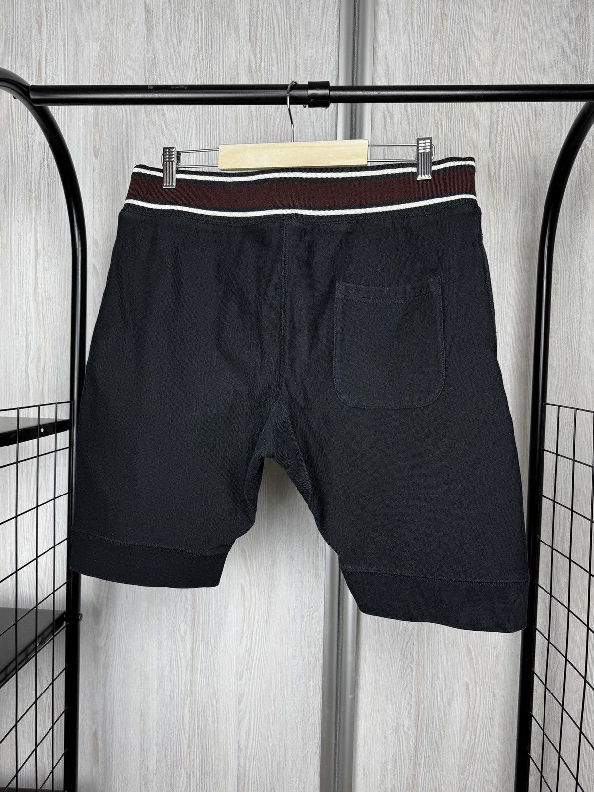 Alexander McQueen Alexander McQueen MMXVI Skull black sweat shorts Italy M Size US 32 / EU 48 - 5 Thumbnail
