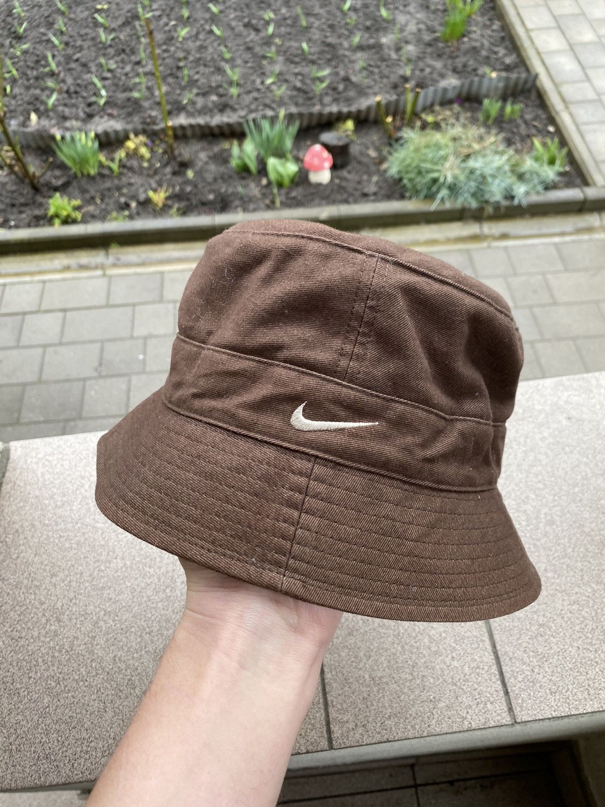 Nike × Vintage Nike vintage bucket hat swoosh brown 90s Size ONE SIZE - 1 Thumbnail