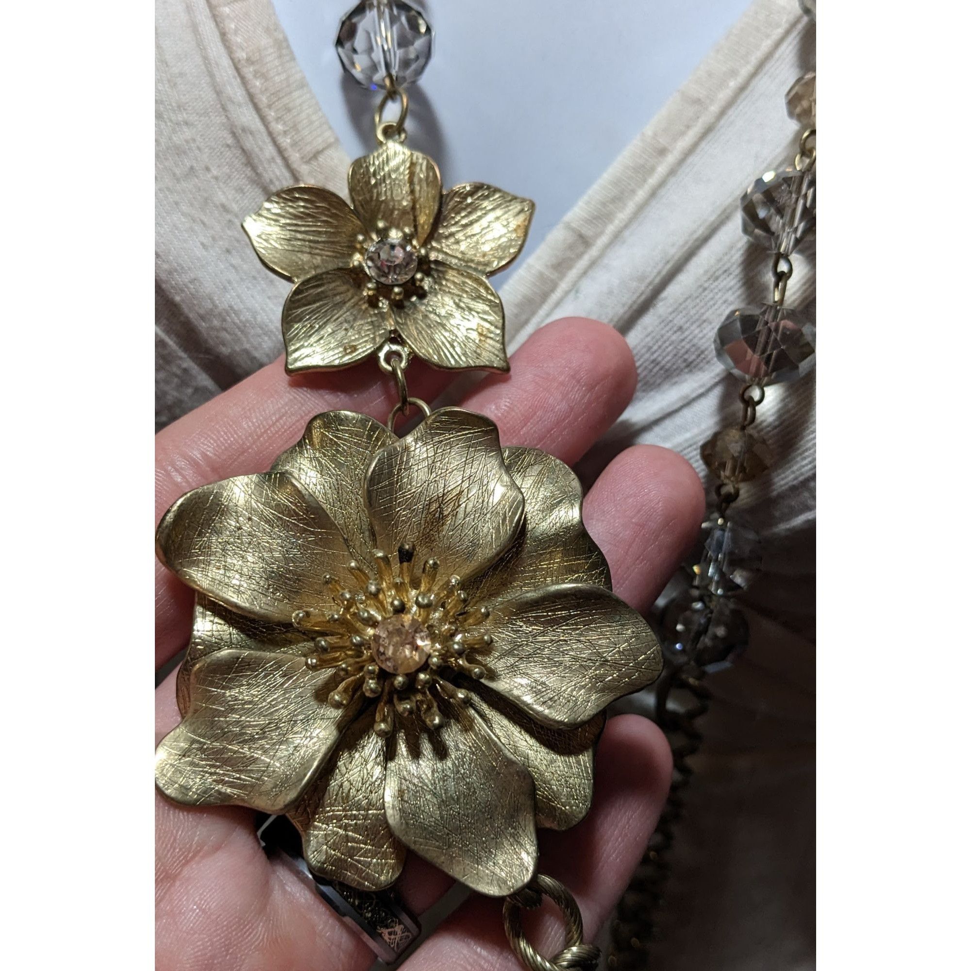 Other Vintage Glam Gold Floral Statement Necklace Size ONE SIZE - 9 Thumbnail
