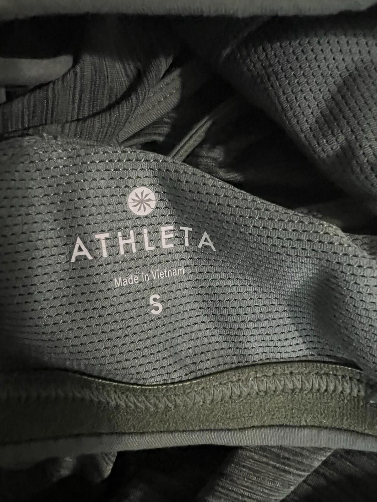 Designer Athleta SHADOW STRIPE ENERGIZE TANK Sz S Size S / US 4 / IT 40 - 5 Thumbnail