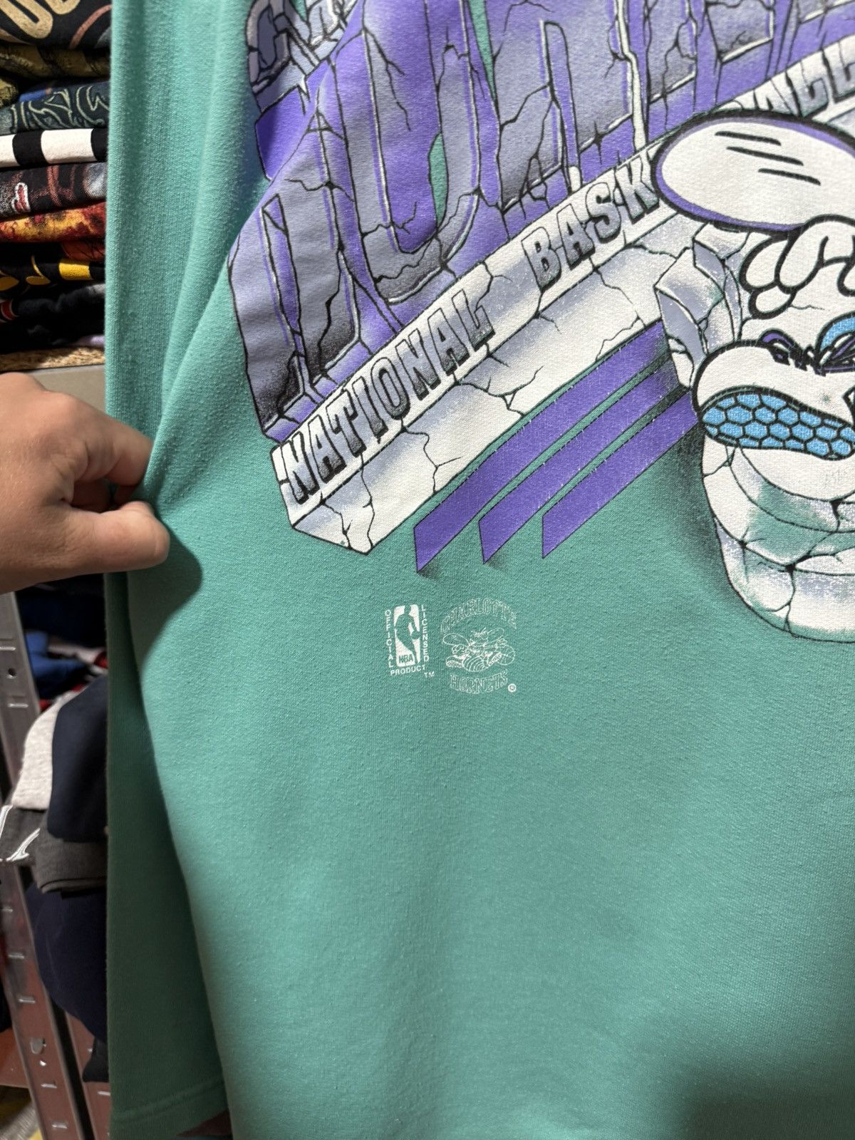 Vintage Vintage 90’s Charlotte Hornets NBA Magic Johnson Sweatshirt Size US XXL / EU 58 / 5 - 6 Thumbnail