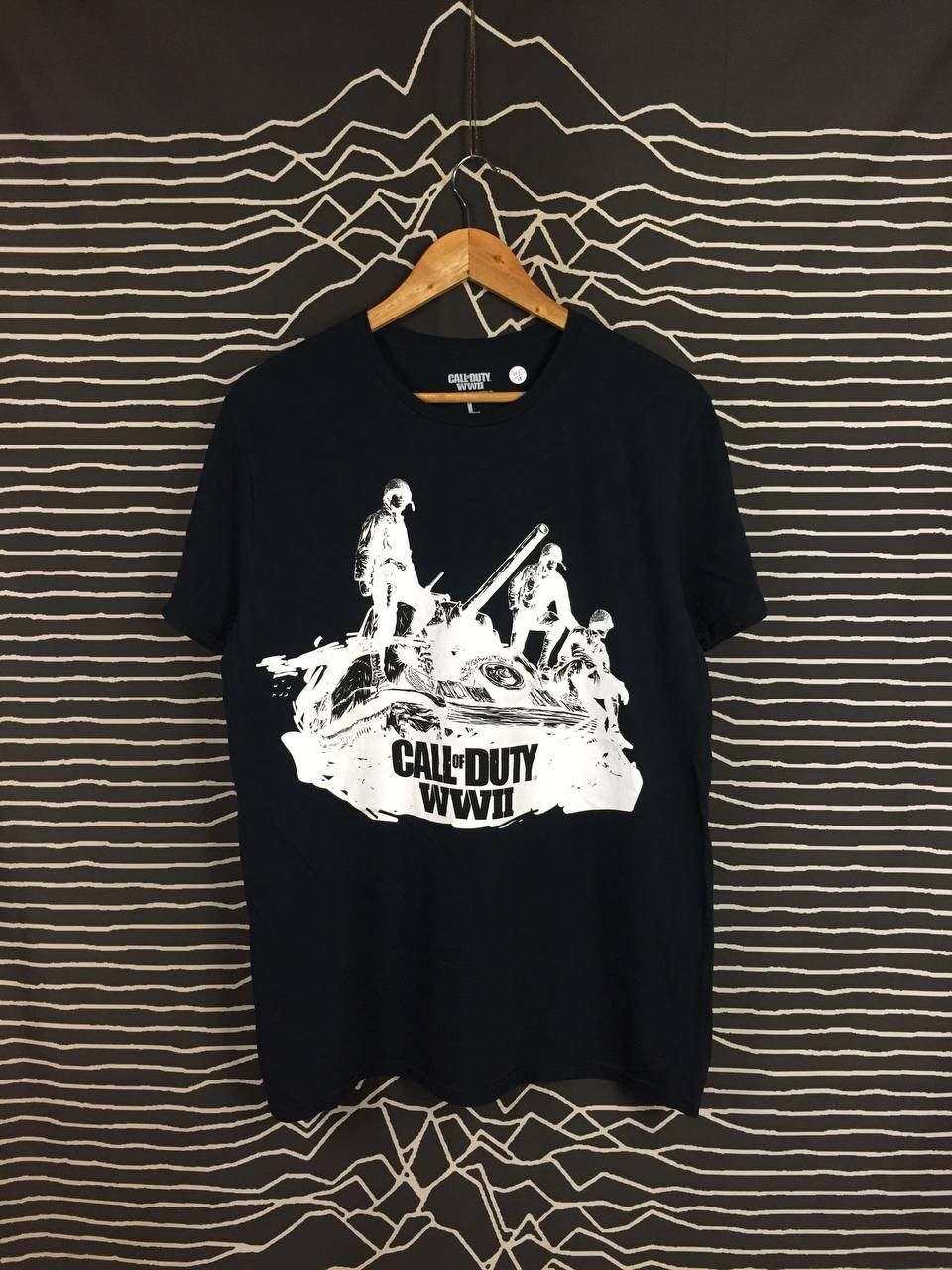 Playstation Call of Duty WWII Video Game 2017 Loot Gaming Promo Tee Size US L / EU 52-54 / 3 - 1 Thumbnail