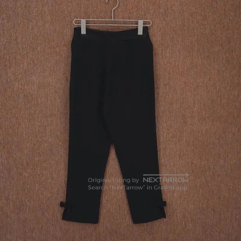 Miu Miu Miu Miu Black Logo Casual Pants for Women . Size 28" / US 6 / IT 42 - 2 Thumbnail