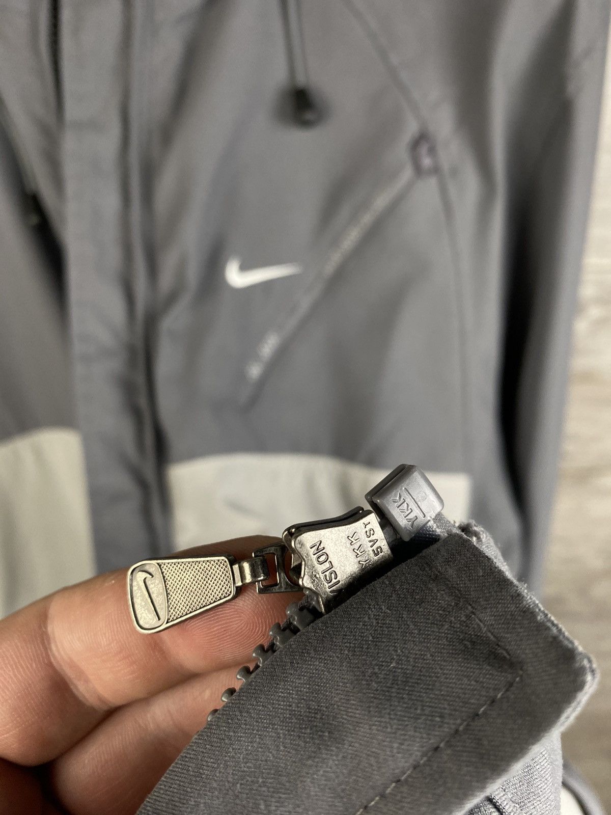 Nike Vintage Nike windbreaker with drawstring Y2K Gorpcore style Size US M / EU 48-50 / 2 - 20 Thumbnail
