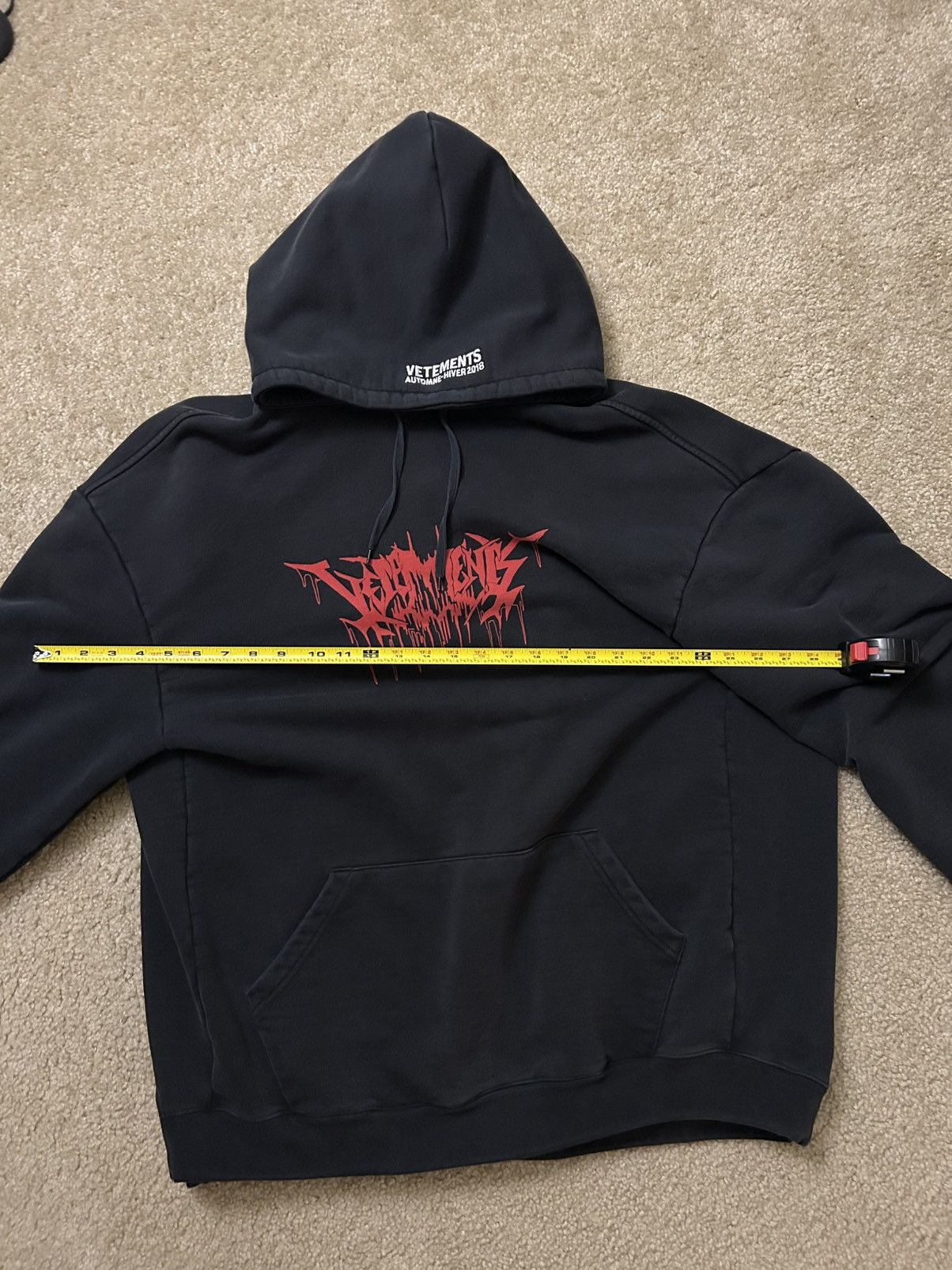 Vetements FW17 Metal Tour Hoodie Size US M / EU 48-50 / 2 - 3 Thumbnail