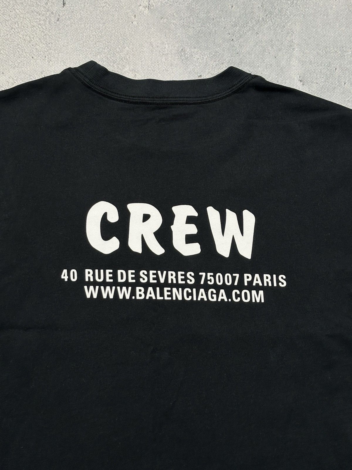 Balenciaga Balenciaga The Crew Black T-shirt Paris Logo Print Oversized Size US S / EU 44-46 / 1 - 7 Thumbnail
