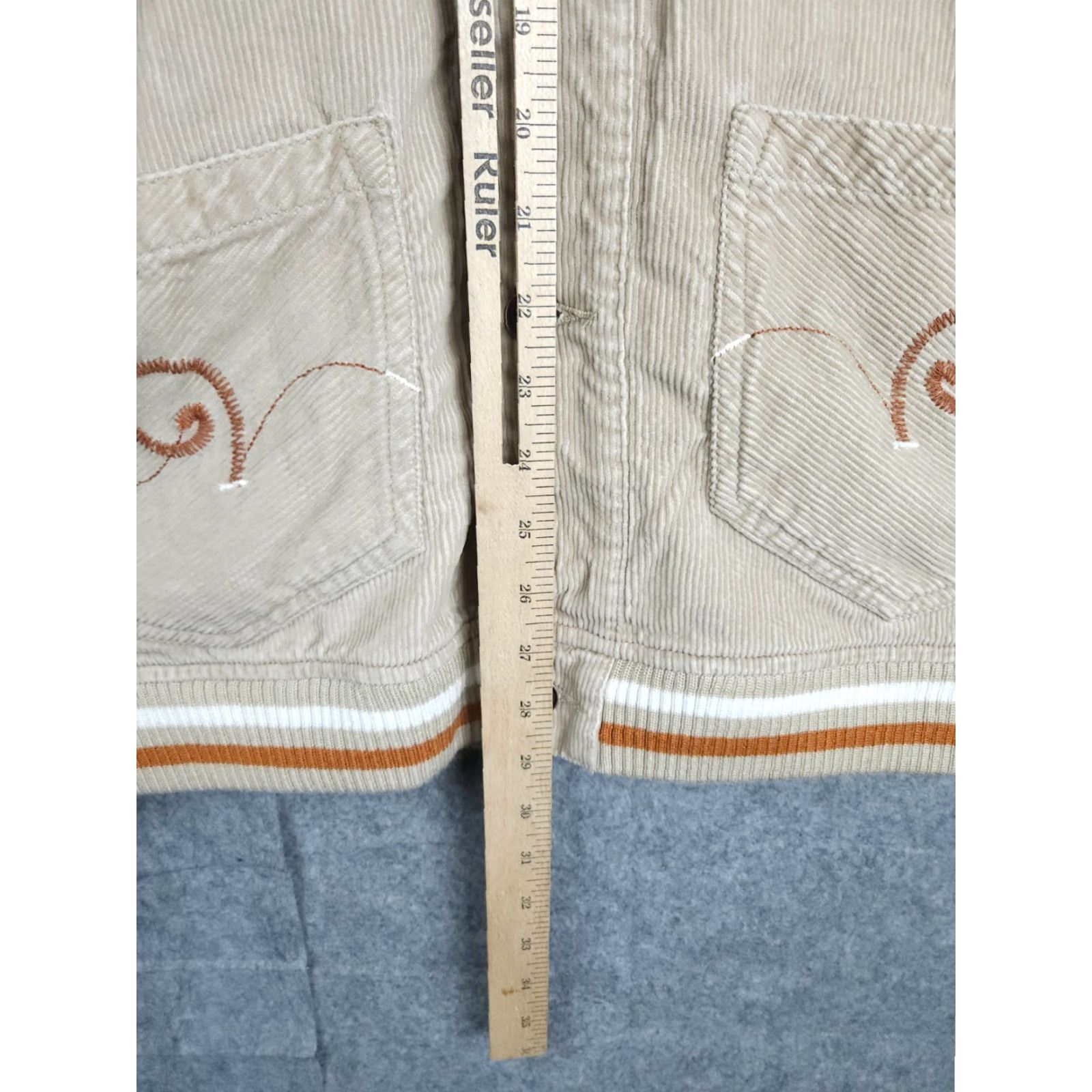 Rocawear VINTAGE Rocawear Corduroy Jacket Men’s Large Brown Beige Button Spellout Embroidered Pockets Hip Hop Chore Size US L / EU 52-54 / 3 - 6 Thumbnail