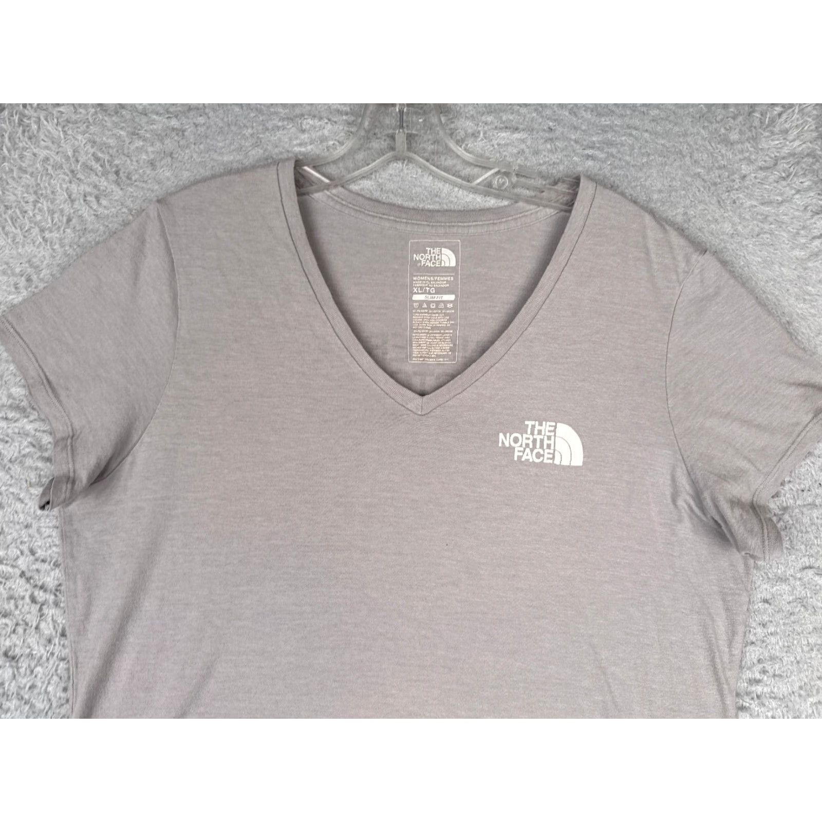 The North Face The North Face Shirt Women XL Gray V-Neck Polyester Jersey Slim Read Shirt Mens? Size XL / US 12-14 / IT 48-50 - 4 Thumbnail