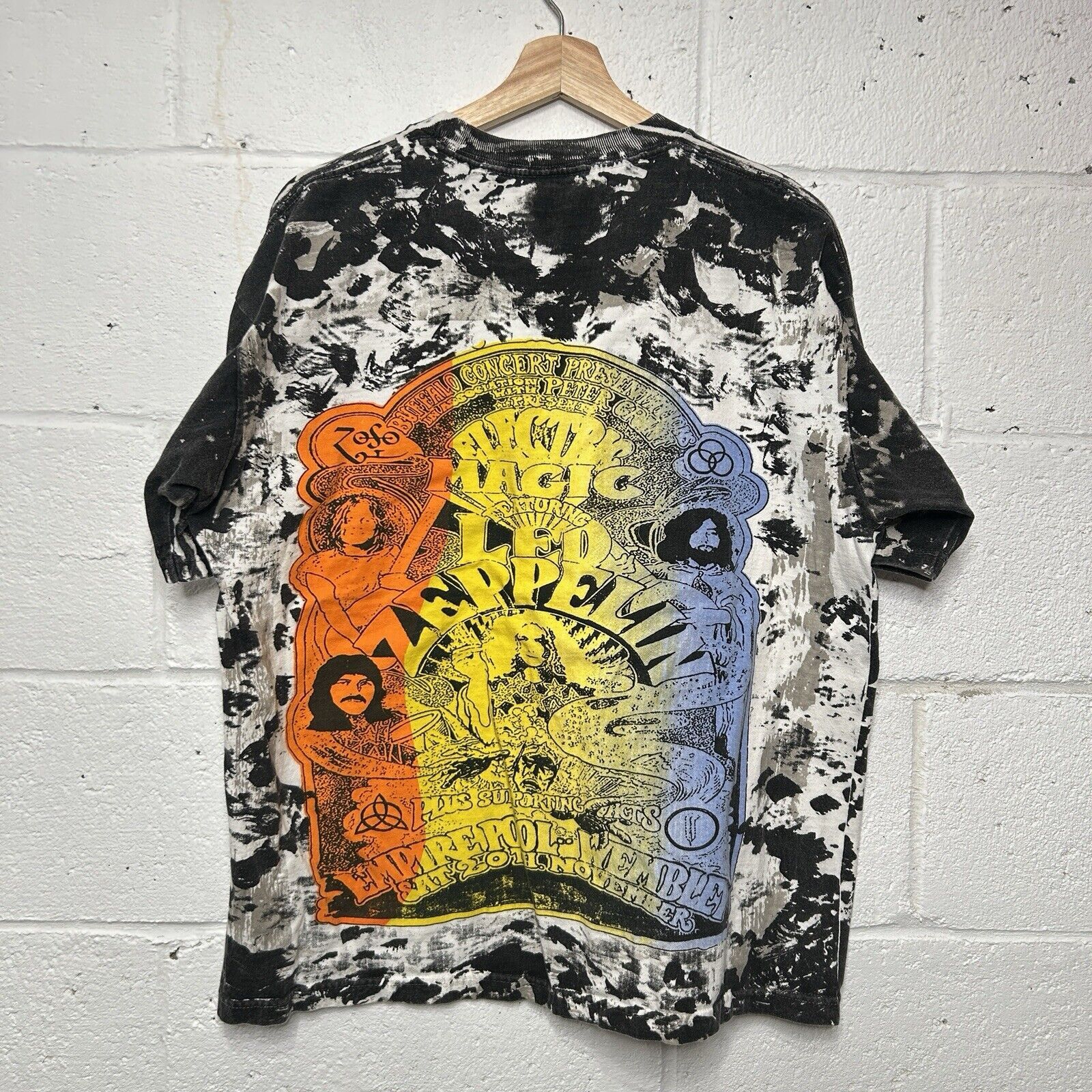 Vintage Mosquitohead Led Zeppelin Electric Magic Reprint AOP Tee Size US L / EU 52-54 / 3 - 2 Thumbnail