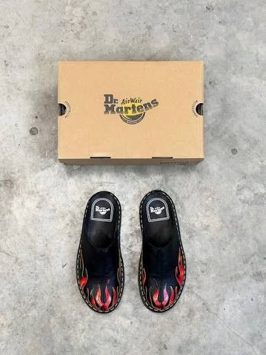 Dr. Martens Dr marten San flame mule Size US 7 / EU 40 - 2 Thumbnail