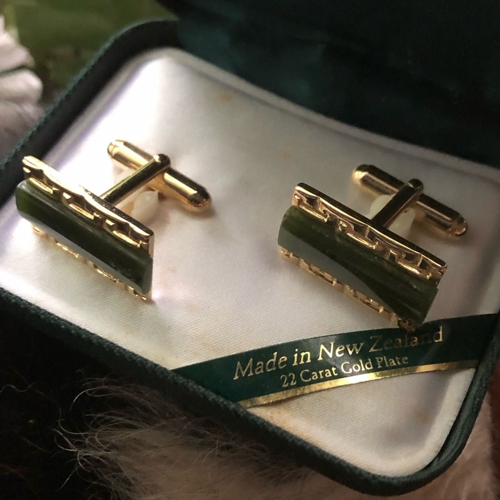 Jewelry Vintage men’s Ariki Nephrite jade 22kt gold cuff links NIB Size ONE SIZE - 2 Thumbnail