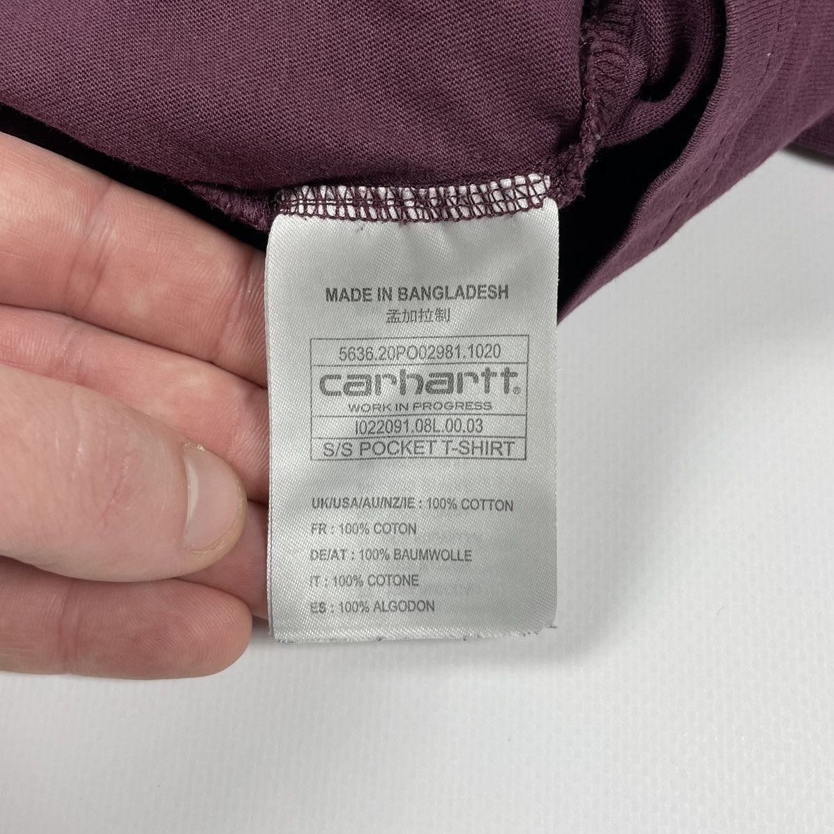 Carhartt Carhartt Pocket T-shirt distressed Size US M / EU 48-50 / 2 - 7 Thumbnail