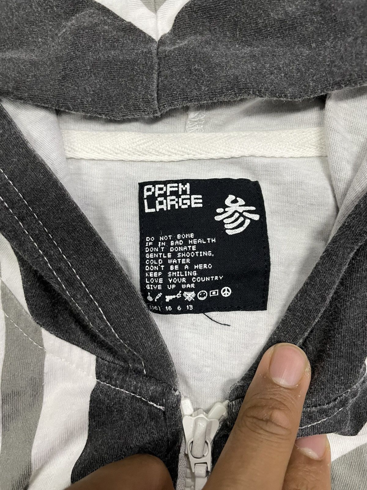 PPFM Y2k PPFM Vest Hoodie Ifwixwasnine Lgb Punk Style Size US L / EU 52-54 / 3 - 2 Thumbnail
