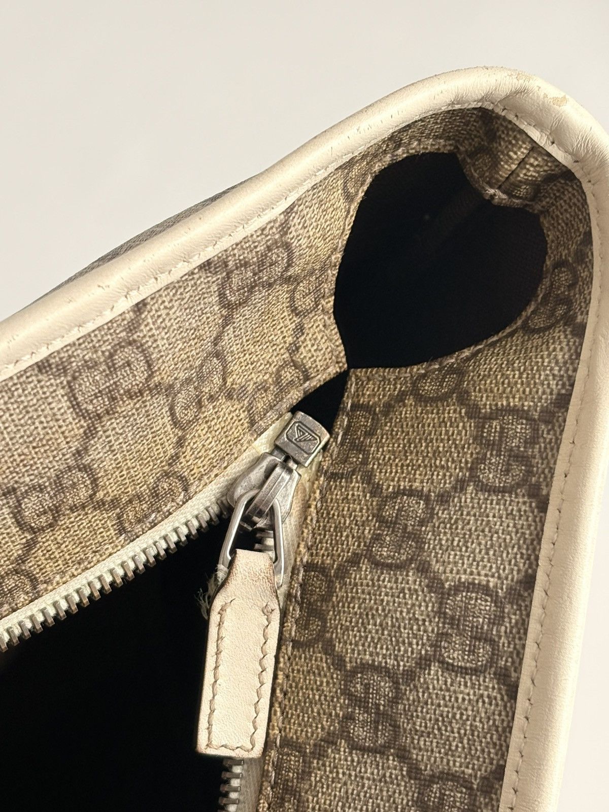 Gucci Gucci Supreme GG Monogram Large Tote Bag PVC Canvas White Size ONE SIZE - 16 Thumbnail