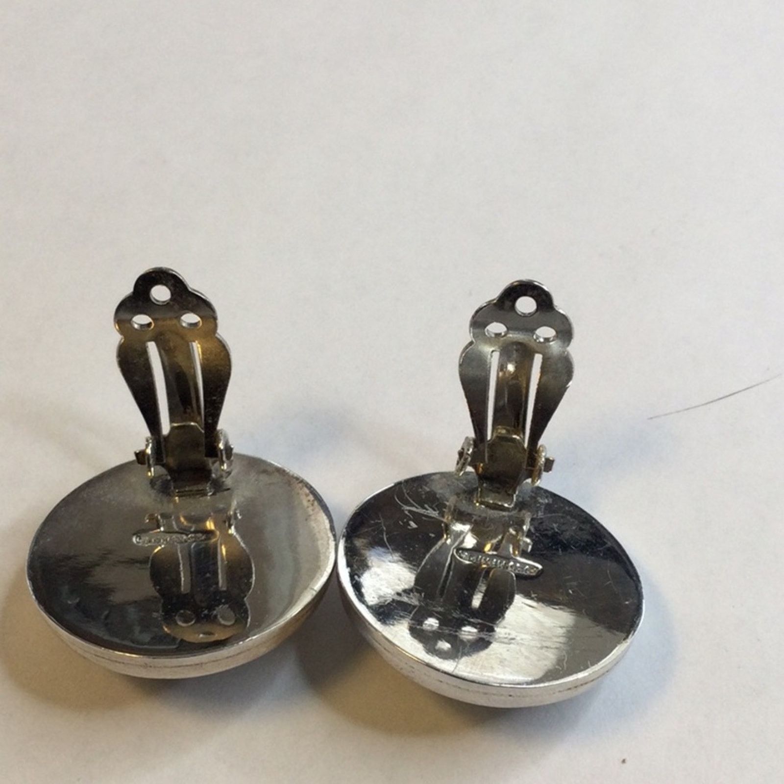 Other Sterling Silver & Black Vintage Round Clip-On Earrings Size ONE SIZE - 10 Thumbnail