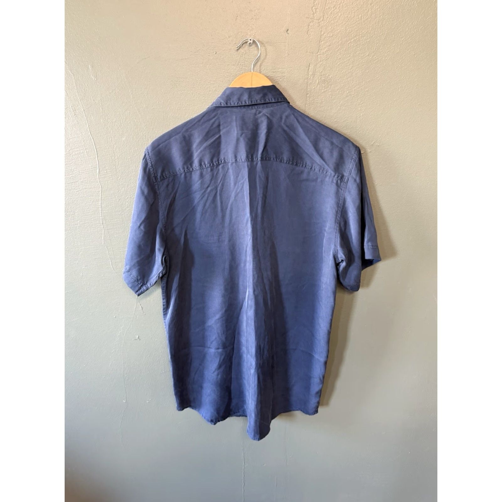 Vintage VINTAGE Whitby Mens Blue Short Sleeve Button-Up Silk Shirt Suze Small Size US S / EU 44-46 / 1 - 2 Thumbnail