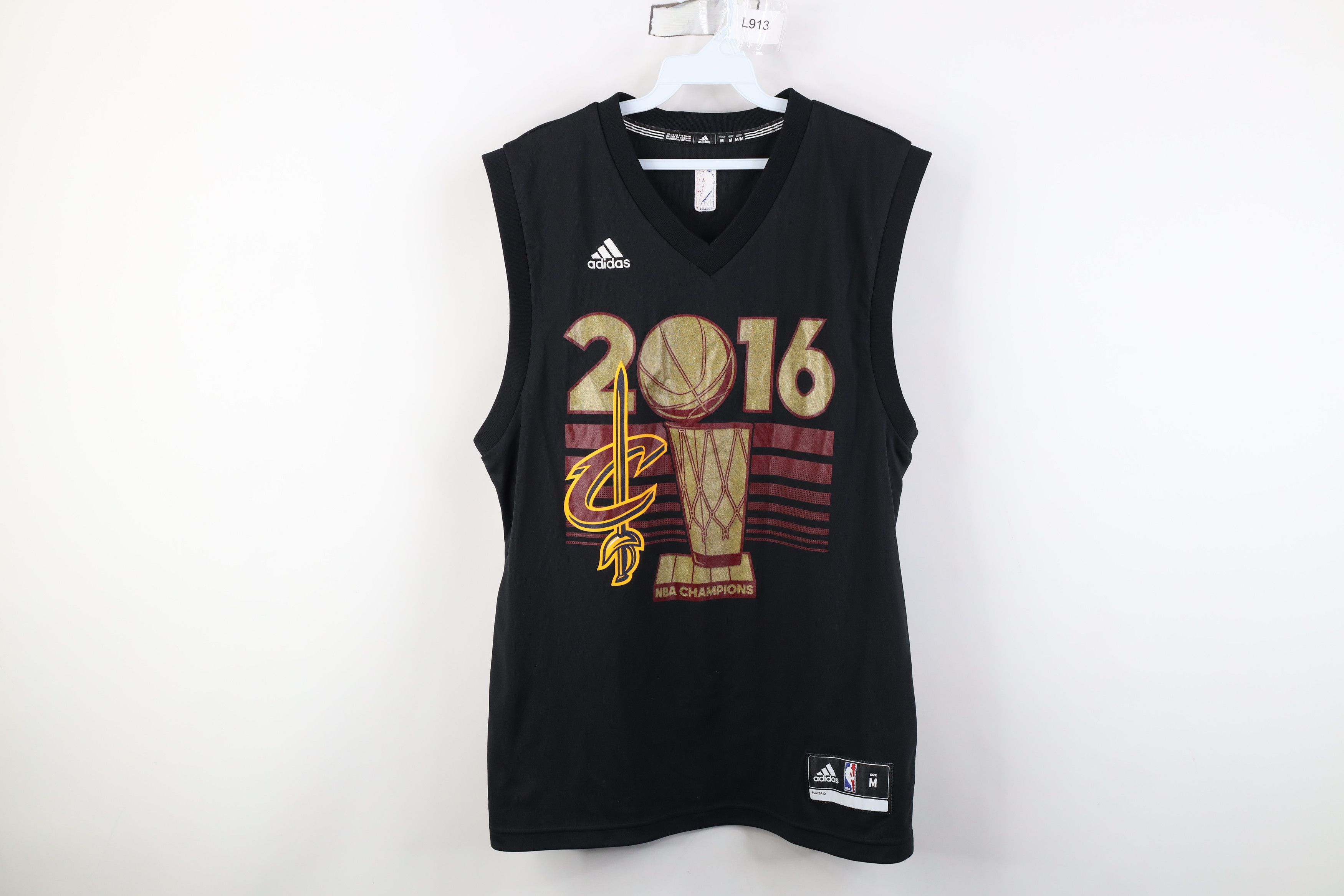 Adidas Adidas 2016 NBA James Cleveland Cavaliers Basketball Jersey Size US M / EU 48-50 / 2 - 1 Thumbnail