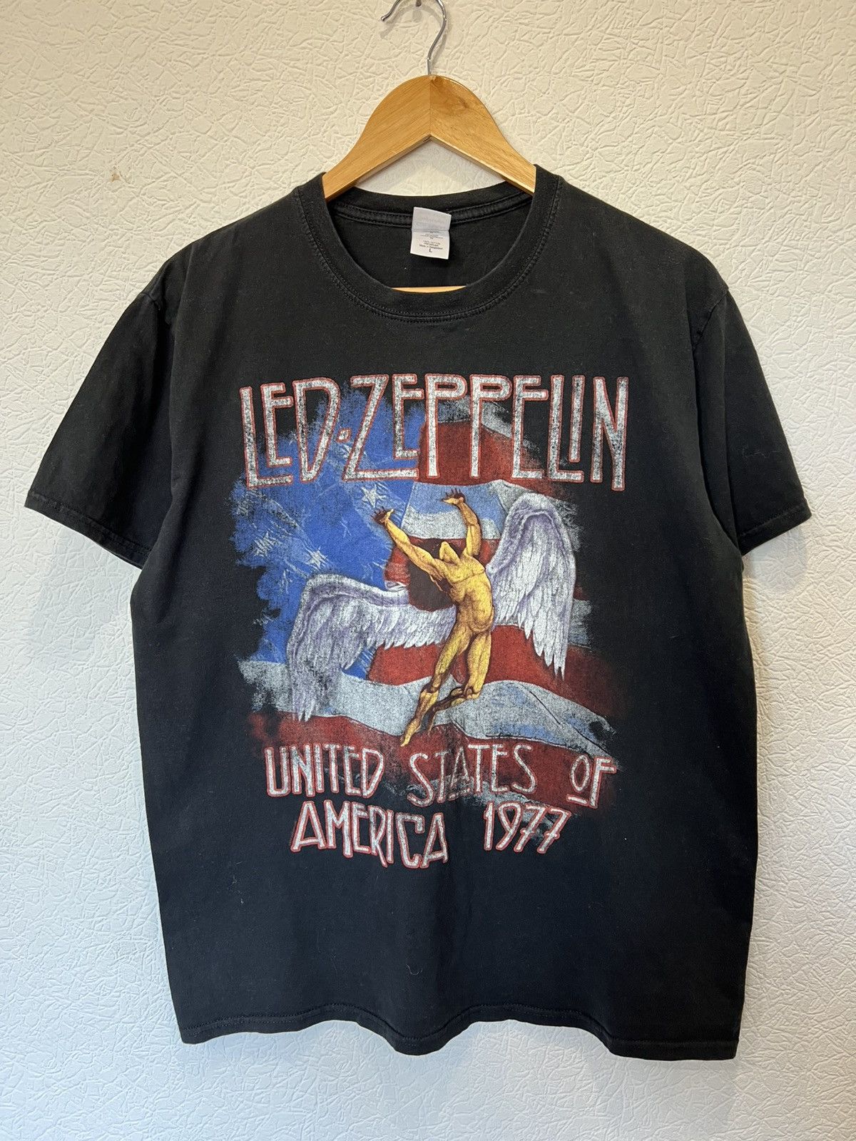 Band Tees Led Zeppelin 2012 Band Tee Vintage T Shirt Size US L / EU 52-54 / 3 - 1 Thumbnail