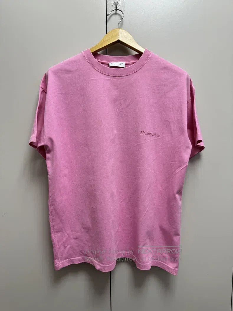 Balenciaga Balenciaga Pink Vintage Embroidered Logo Short Sleeve Size US S / EU 44-46 / 1 - 1 Thumbnail
