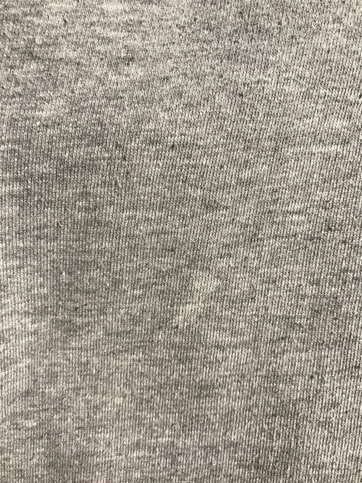 Nike × Vintage Vintage Nike Grey small swoosh crewneck sweatshirt Size US L / EU 52-54 / 3 - 7 Thumbnail