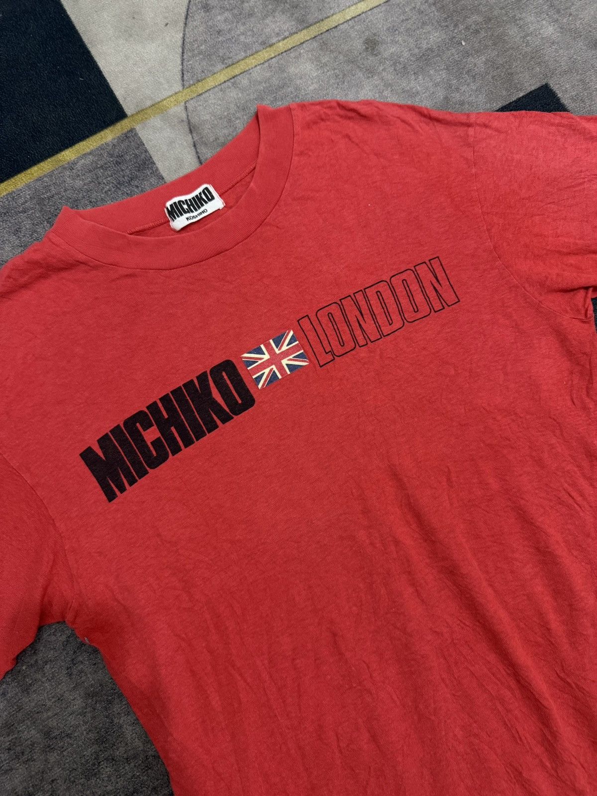 Michiko Koshino London MICHIKO LONDON TSHIRT Size US M / EU 48-50 / 2 - 2 Thumbnail
