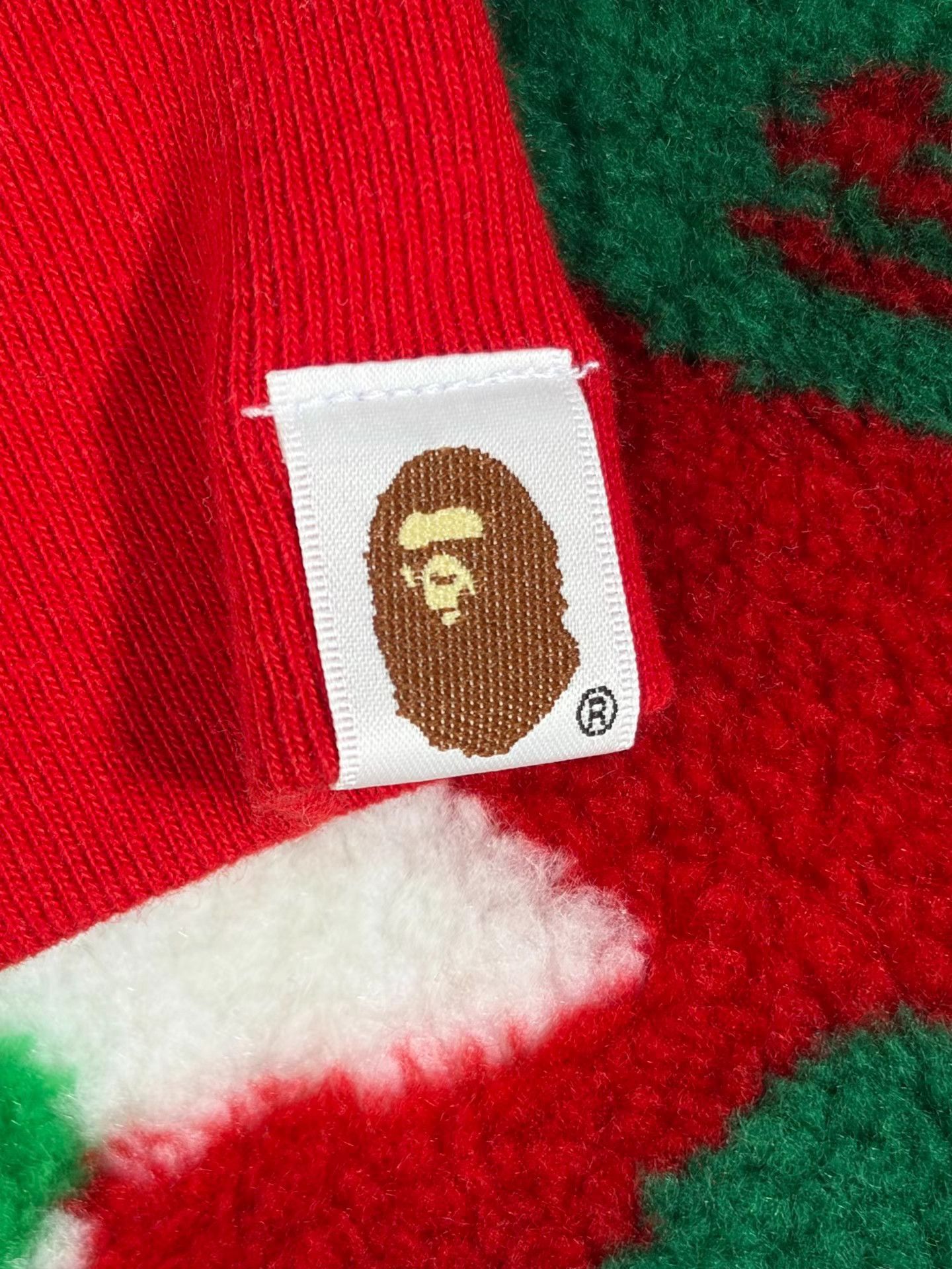 Bape BAPE Christmas Limited Hoodie Size US S / EU 44-46 / 1 - 2 Thumbnail