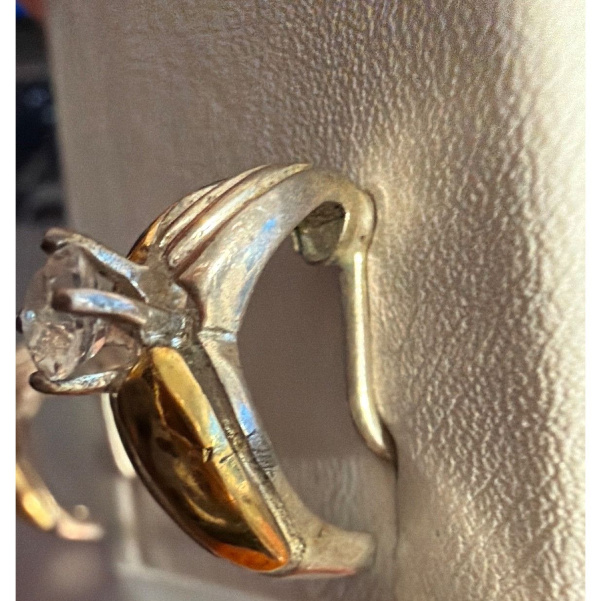 Other Vintage W Linds Gold Silver Tone Clip On Earrings CZ Stone . Size ONE SIZE - 2 Thumbnail