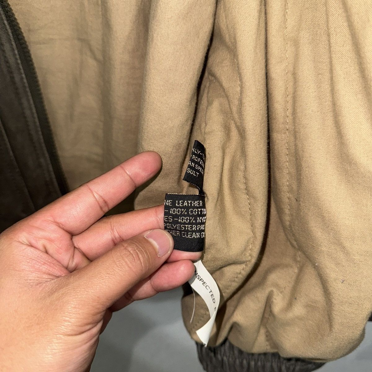 Vintage Vintage Brownish Gray Leather Patina Flight / Bomber Jacket Size US XL / EU 56 / 4 - 6 Thumbnail