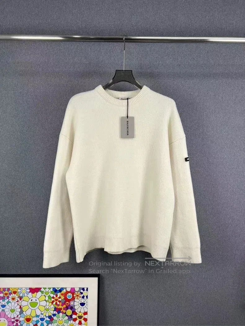 Balenciaga Balenciaga White Sleeve Logo Sweater. Size US L / EU 52-54 / 3 - 1 Thumbnail