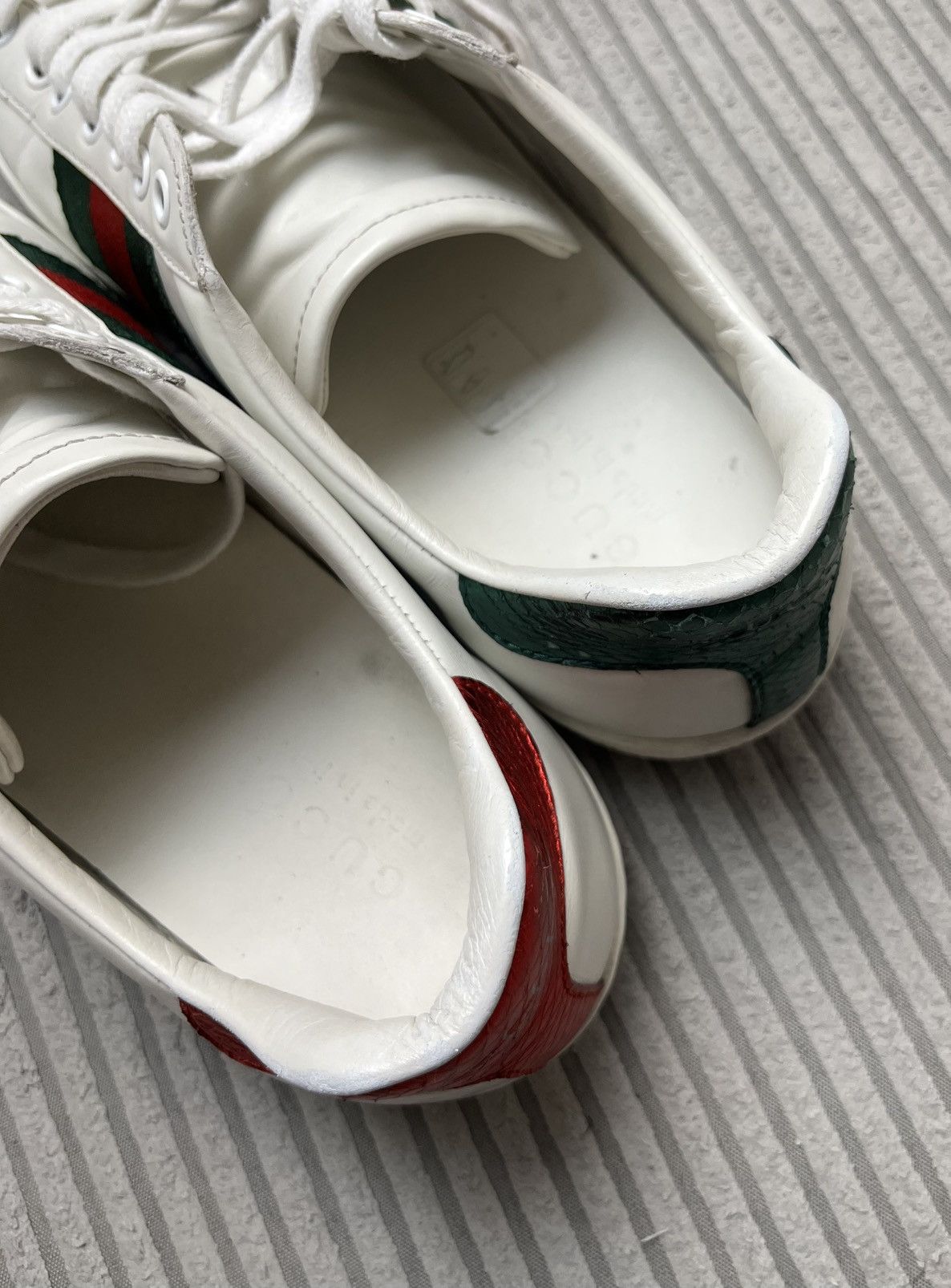 Gucci Gucci Ace Bee Leather Sneakers 00s Size US 6.5 / EU 39-40 - 10 Thumbnail