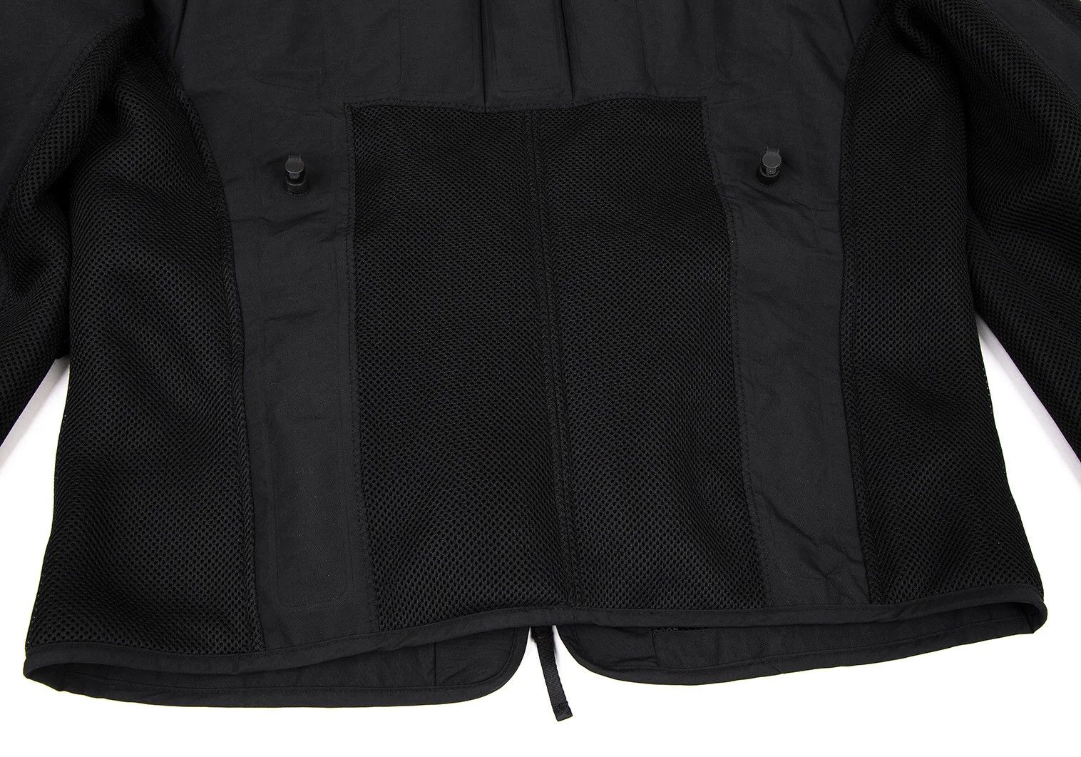 Issey Miyake Air Valve Mesh Design Bonding Jacket in Black 2 Size US M / EU 48-50 / 2 - 15 Thumbnail