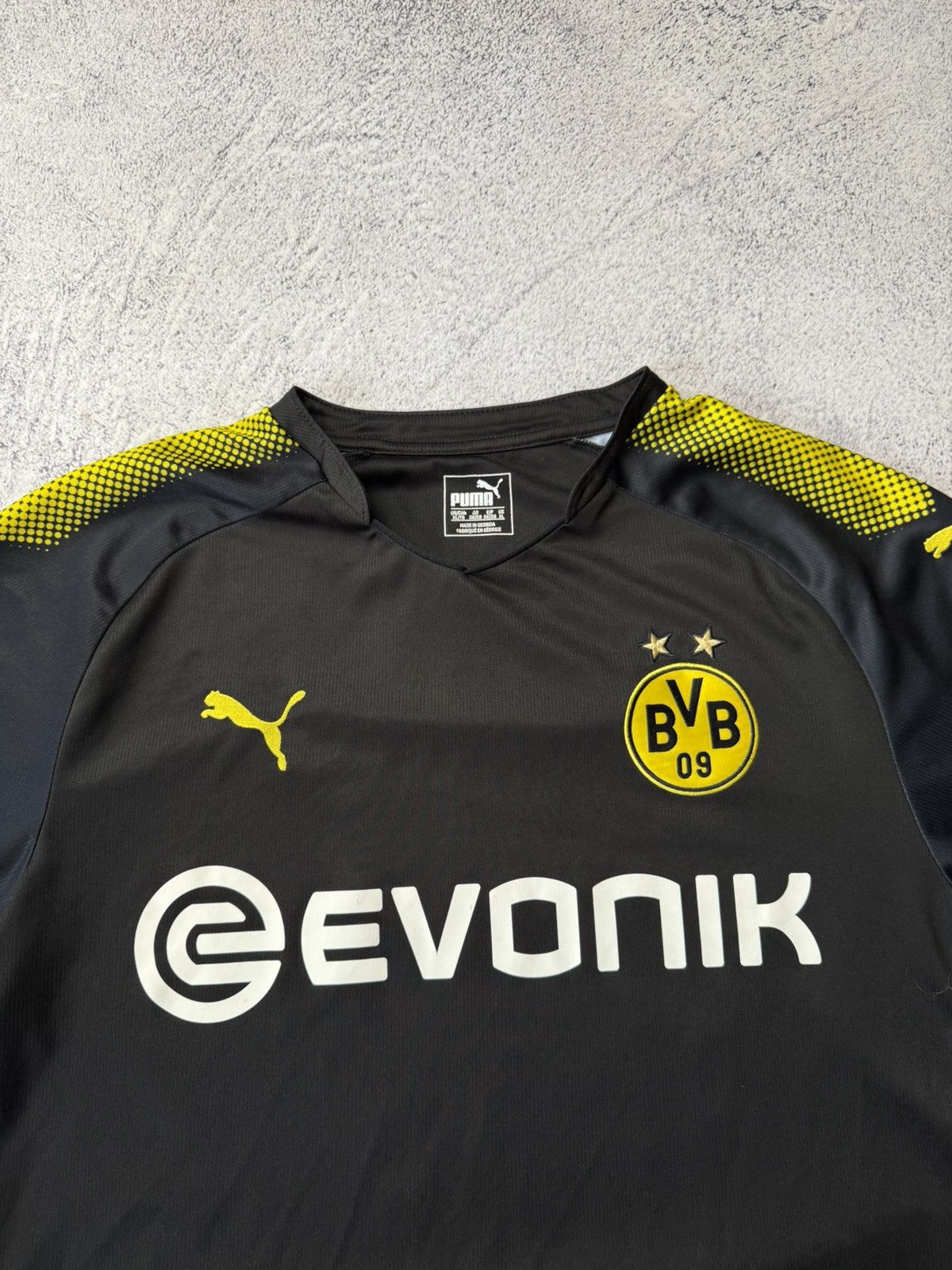Puma Vintage Puma 2017-18 BORUSSIA DORTMUND jersey Size US XL / EU 56 / 4 - 10 Thumbnail