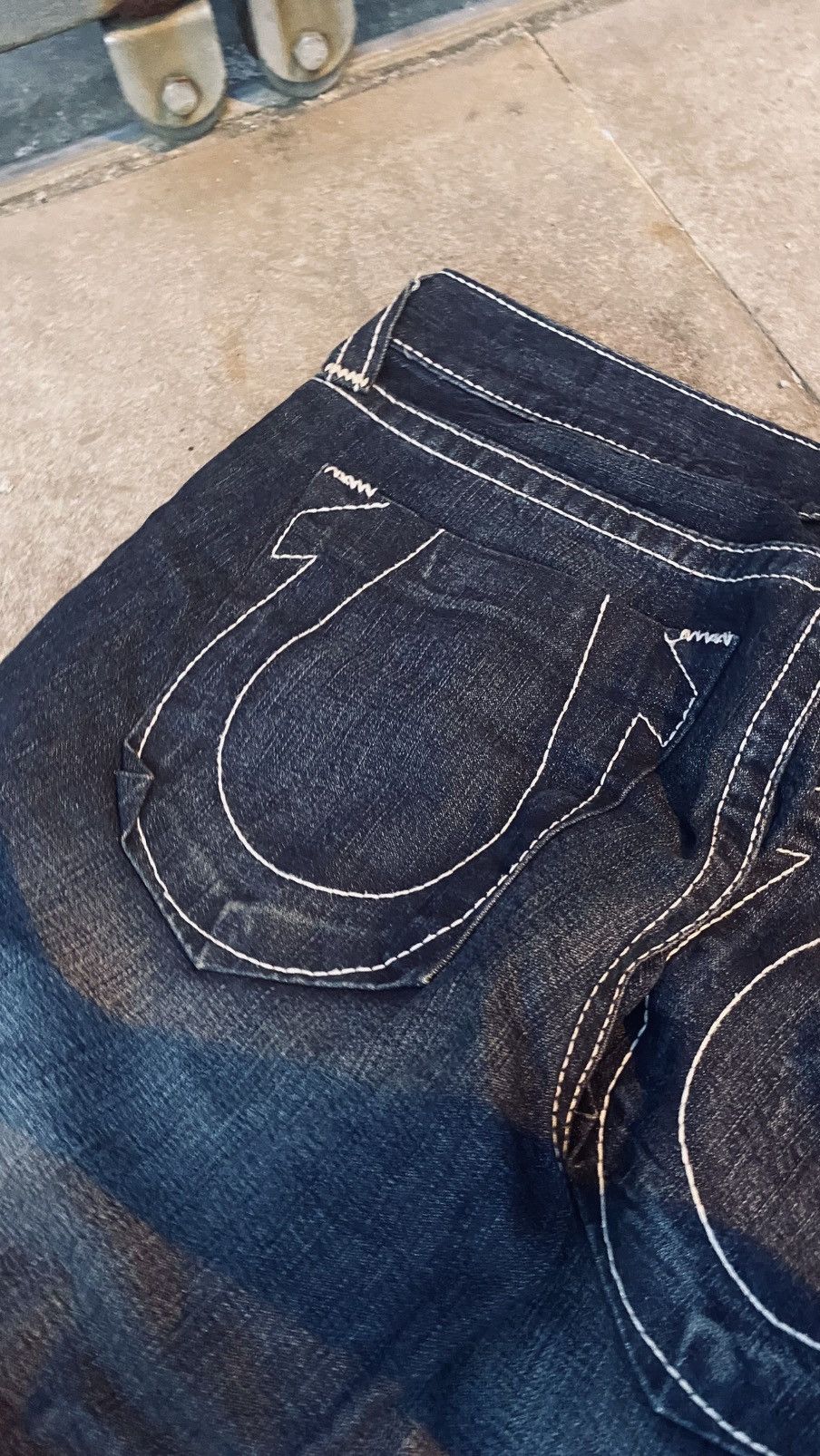 True Religion TRUE RELIGION BAGGY RAW DENIM JEANS Size US 38 / EU 54 - 7 Thumbnail