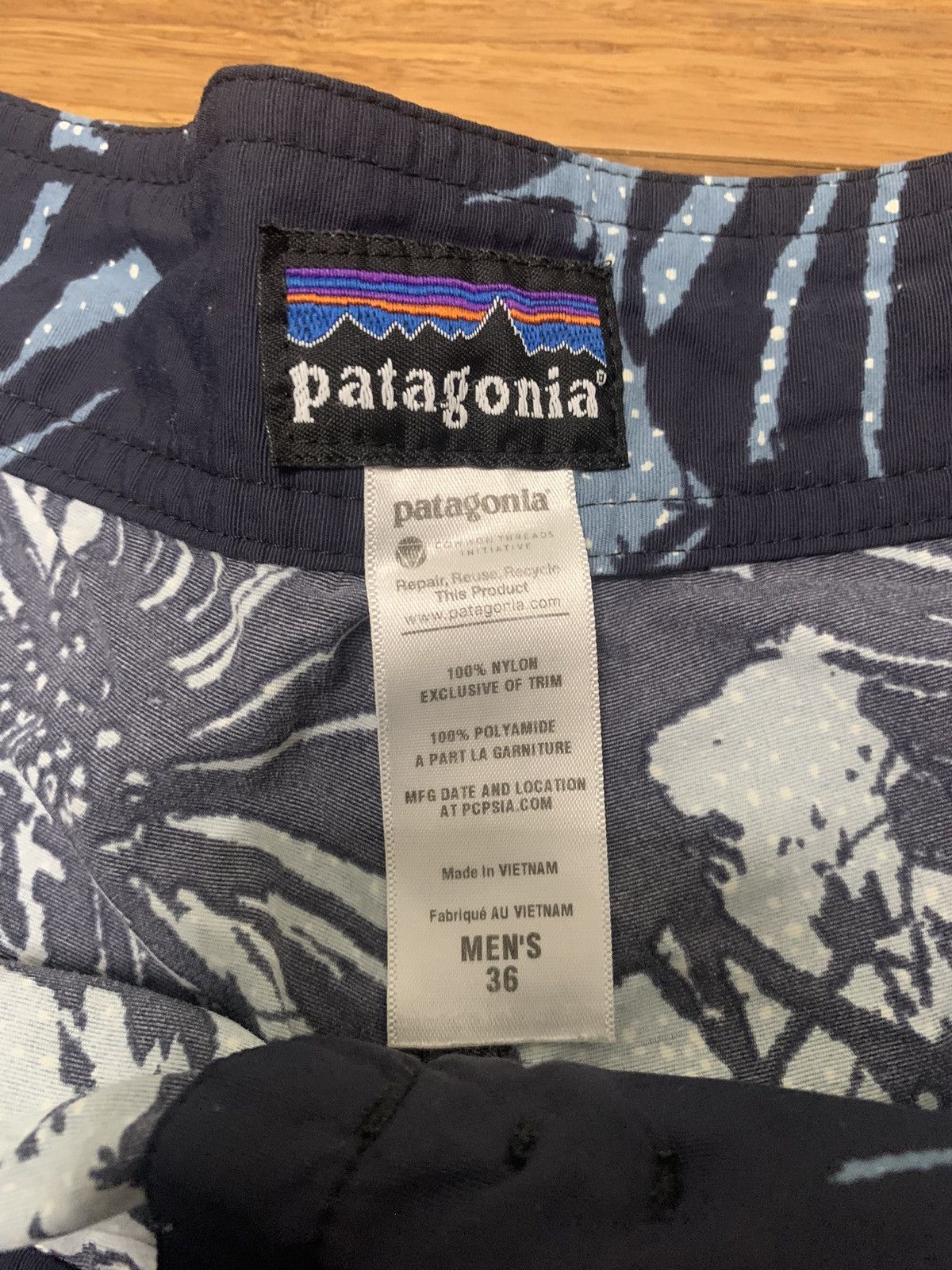 Patagonia Patagonia Floral Swim Trunks Size US 36 / EU 52 - 4 Thumbnail