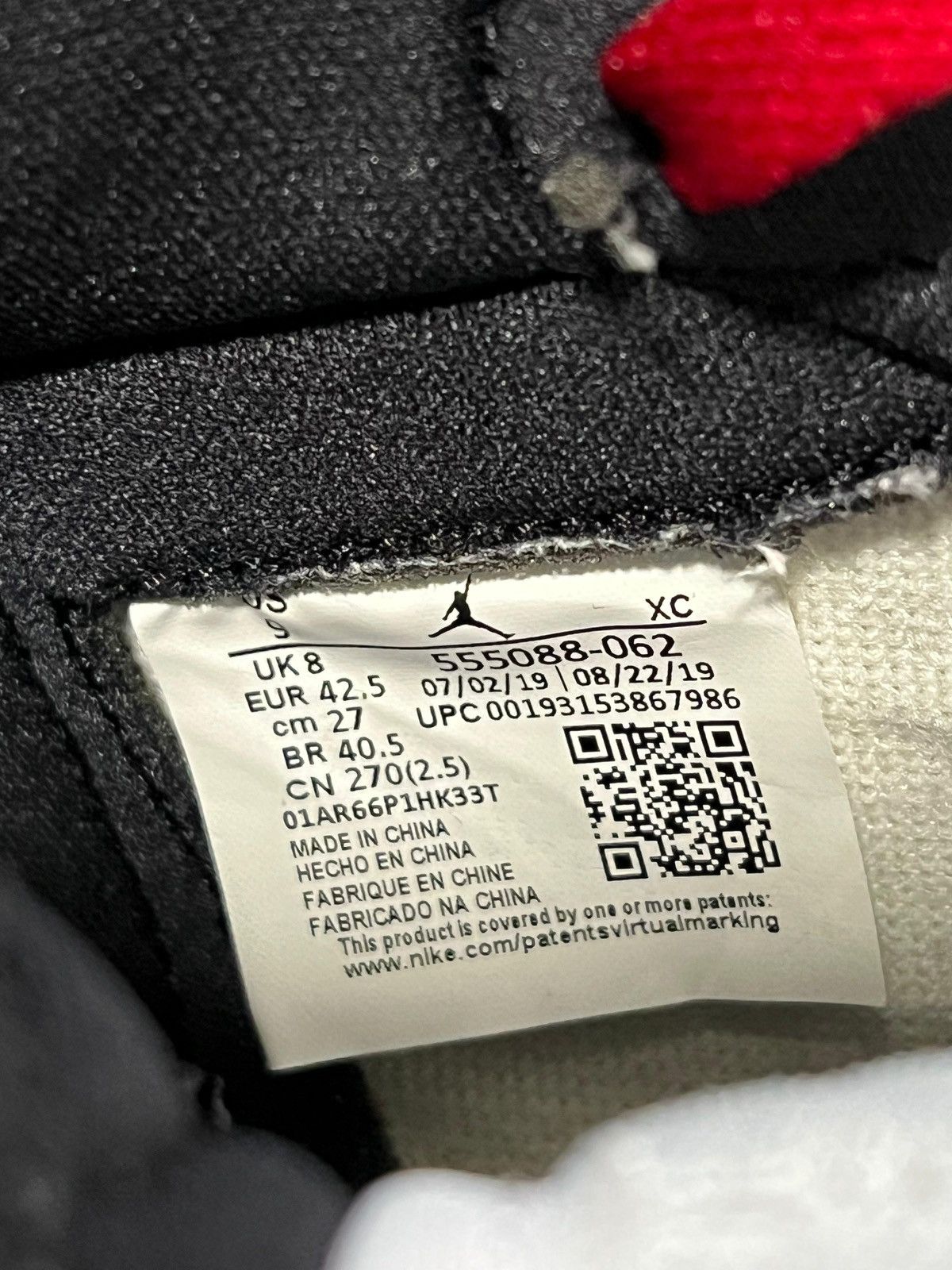 Nike Jordan 1 retro high Bloodline Size US 9 / EU 42 - 9 Thumbnail