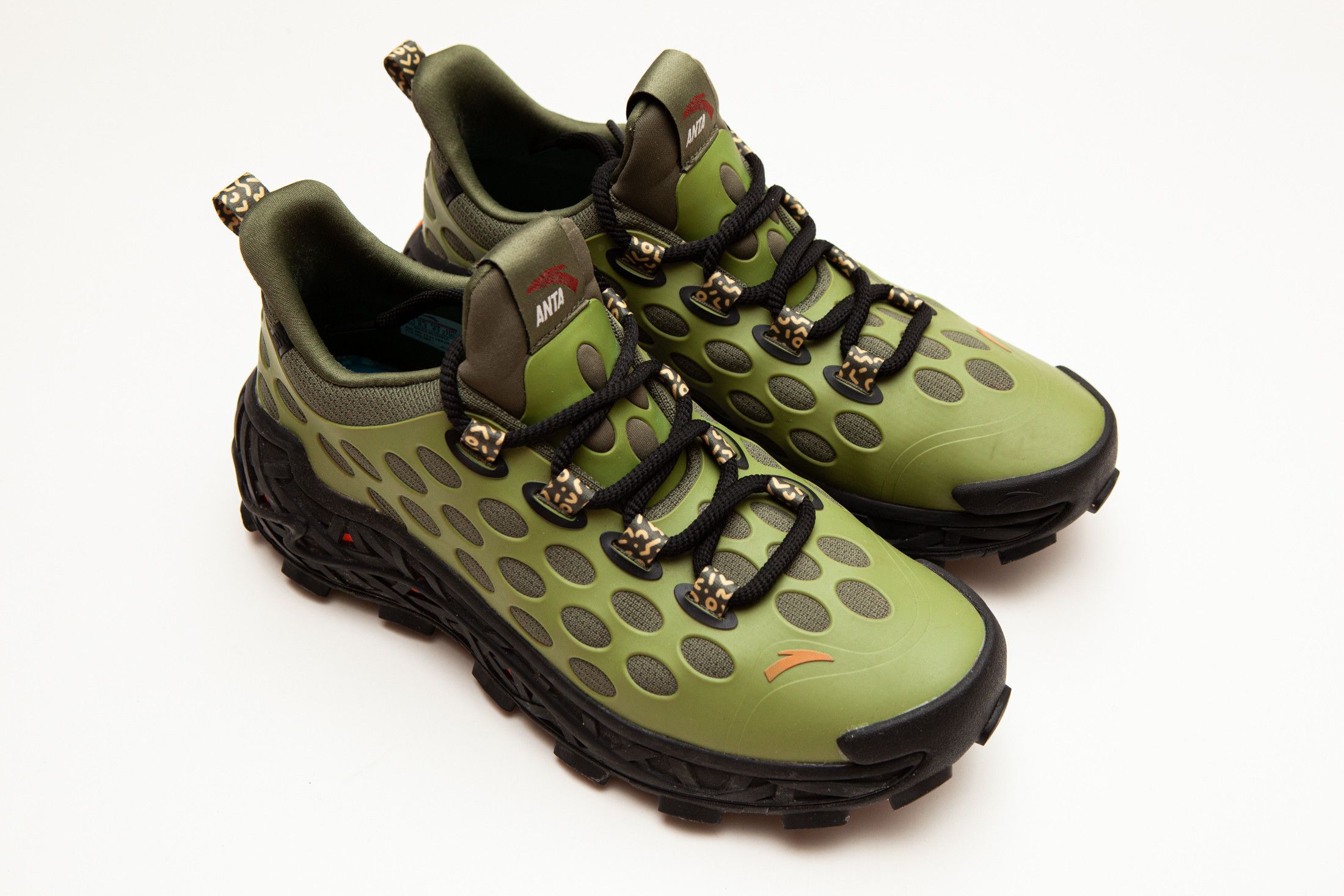 Salehe Bembury Salehe Bembury Anta Nest SB-02 Green sz.9.5 Size US 9.5 / EU 42-43 - 2 Thumbnail