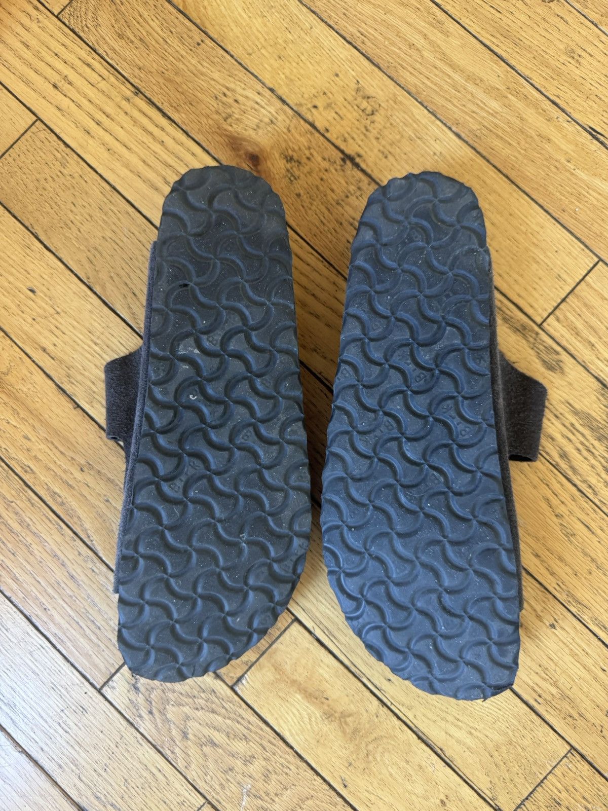 Birkenstock Birkenstock Arizona Charcoal Grey Suede Sandals Size US 9.5 / EU 42-43 - 3 Thumbnail
