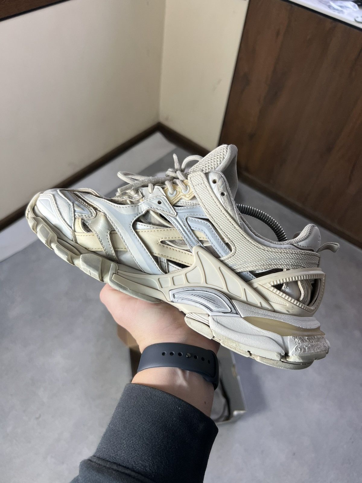 Balenciaga Size 8 - Balenciaga Track 2.0 White Beige Men’s Sneakers Size US 8 / EU 41 - 7 Thumbnail