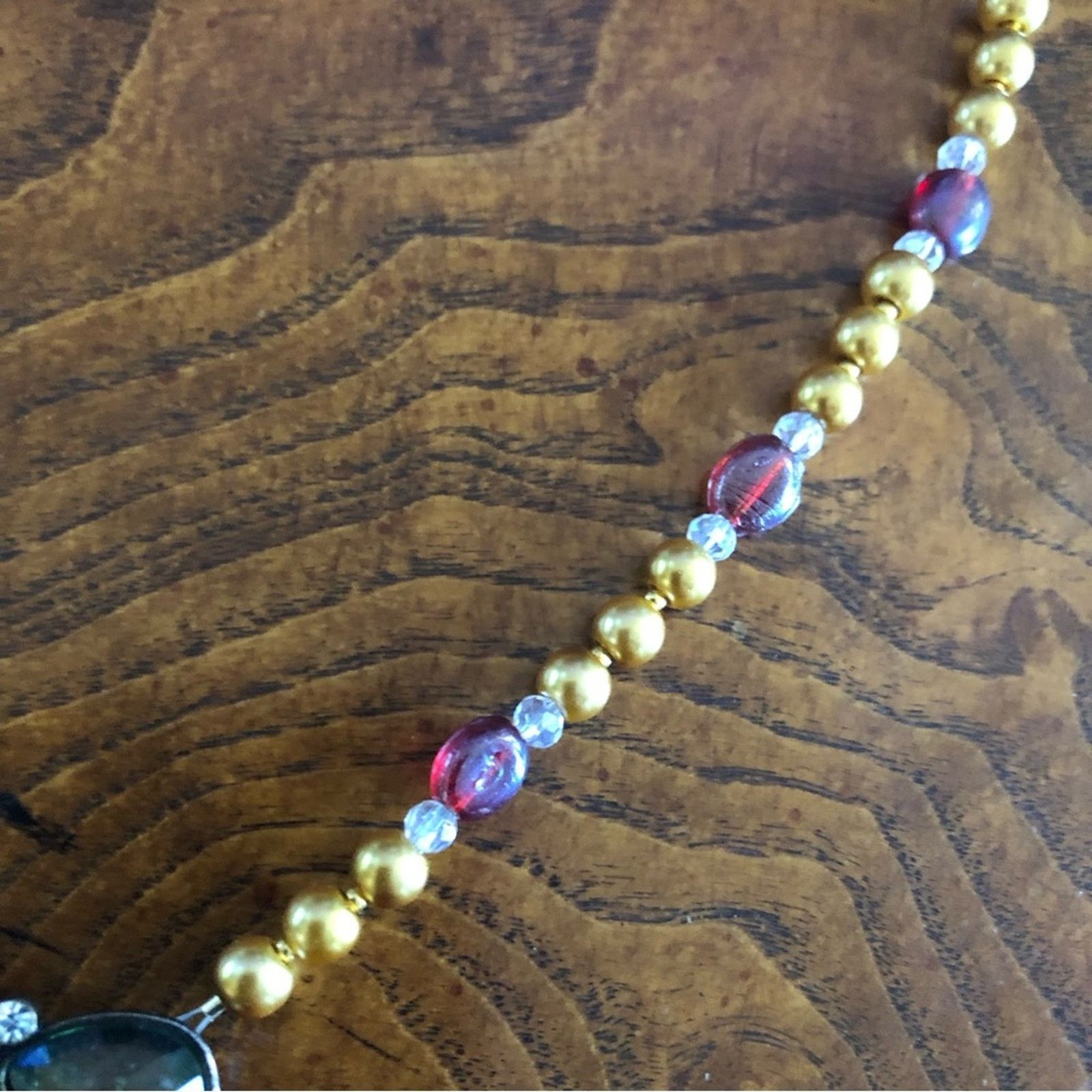 Handmade Handcrafted repurpose regal look pendant Pearl necklace Size ONE SIZE - 10 Thumbnail