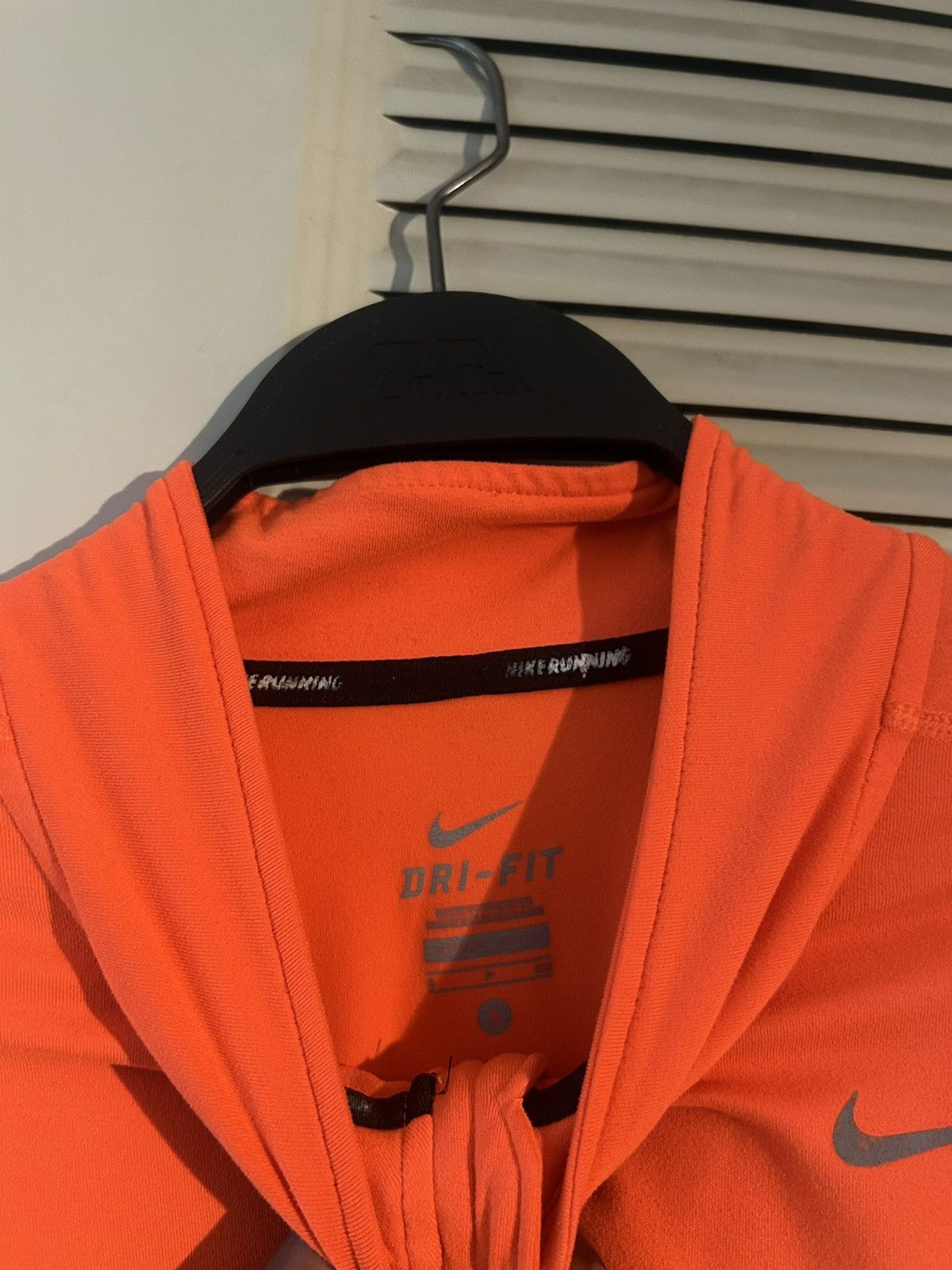Nike Nike DriFit Size US M / EU 48-50 / 2 - 3 Thumbnail