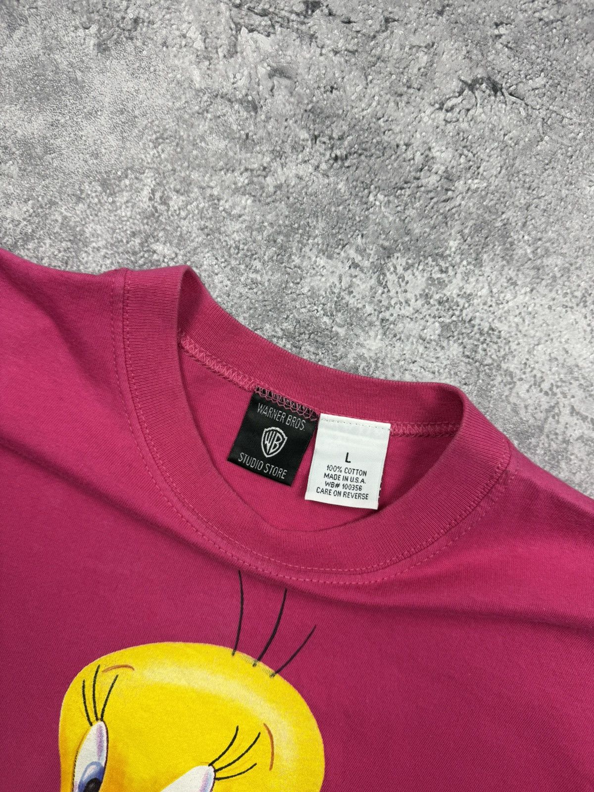Vintage Vintage 90s Looney Tunes Tweety Bird Warner Bros Tee Shirt Size L / US 10 / IT 46 - 8 Thumbnail