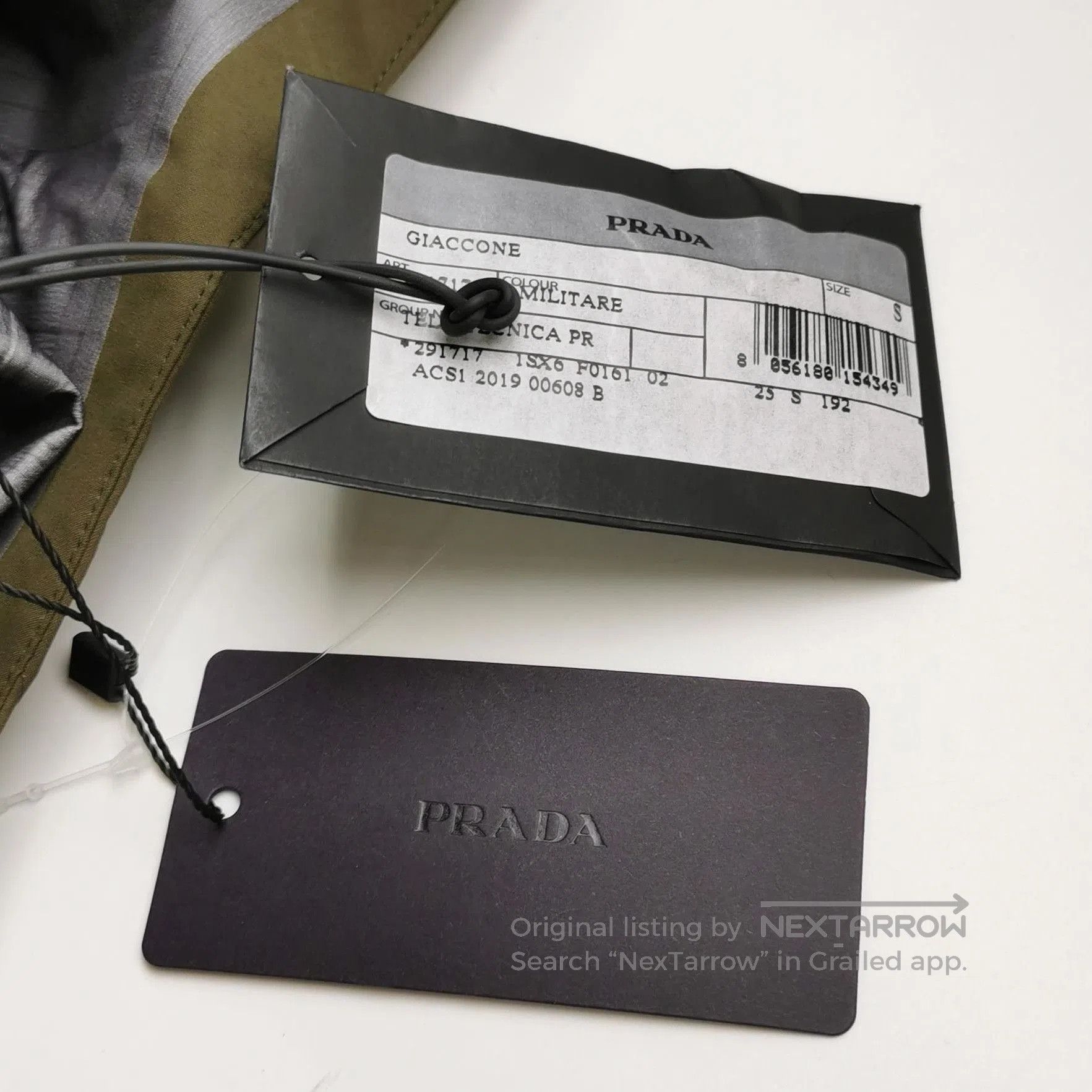 Prada Prada Logo Hooded Cape in Olive Green . Size S / US 4 / IT 40 - 3 Thumbnail