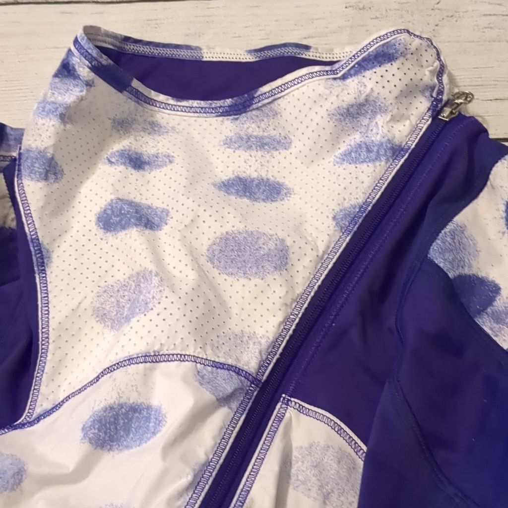 Lululemon Lululemon seaside dot white presta packable shirket 6 Size M / US 6-8 / IT 42-44 - 6 Thumbnail