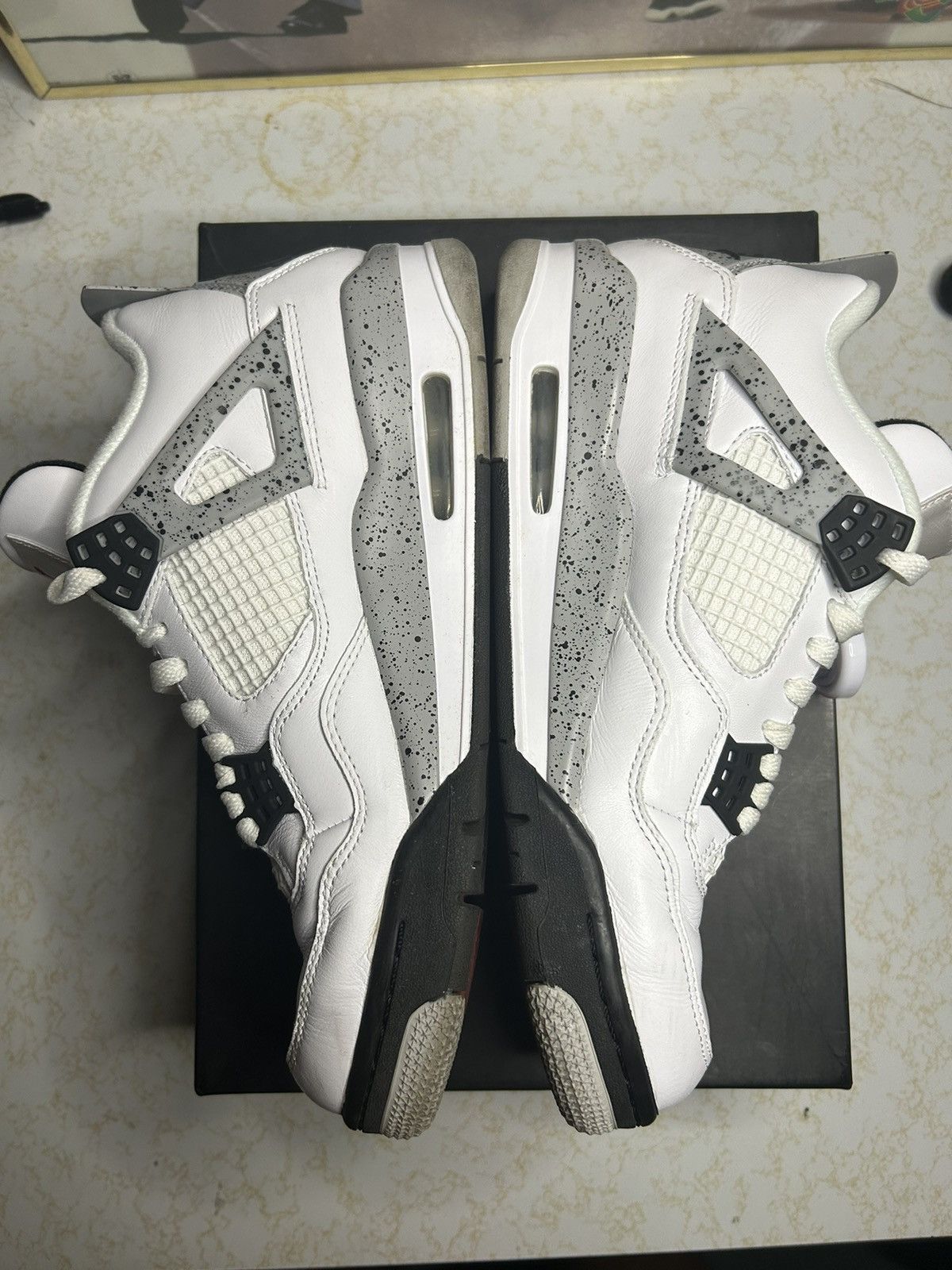Jordan Brand Air Jordan 4 Retro OG white cement Size US 9 / EU 42 - 2 Thumbnail